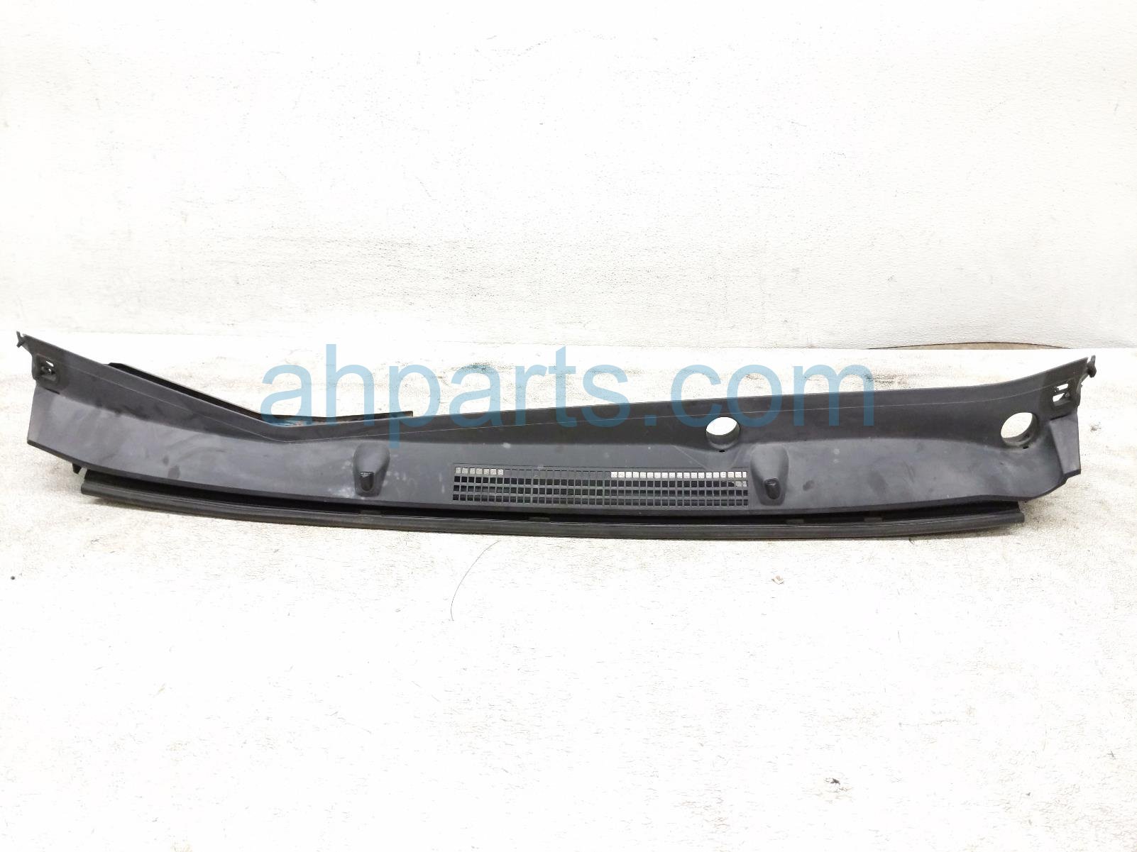 $50 Subaru WINDSHIELD COWL GRILLE PANEL $50 Subaru WINDSHIELD COWL GRILLE PANEL