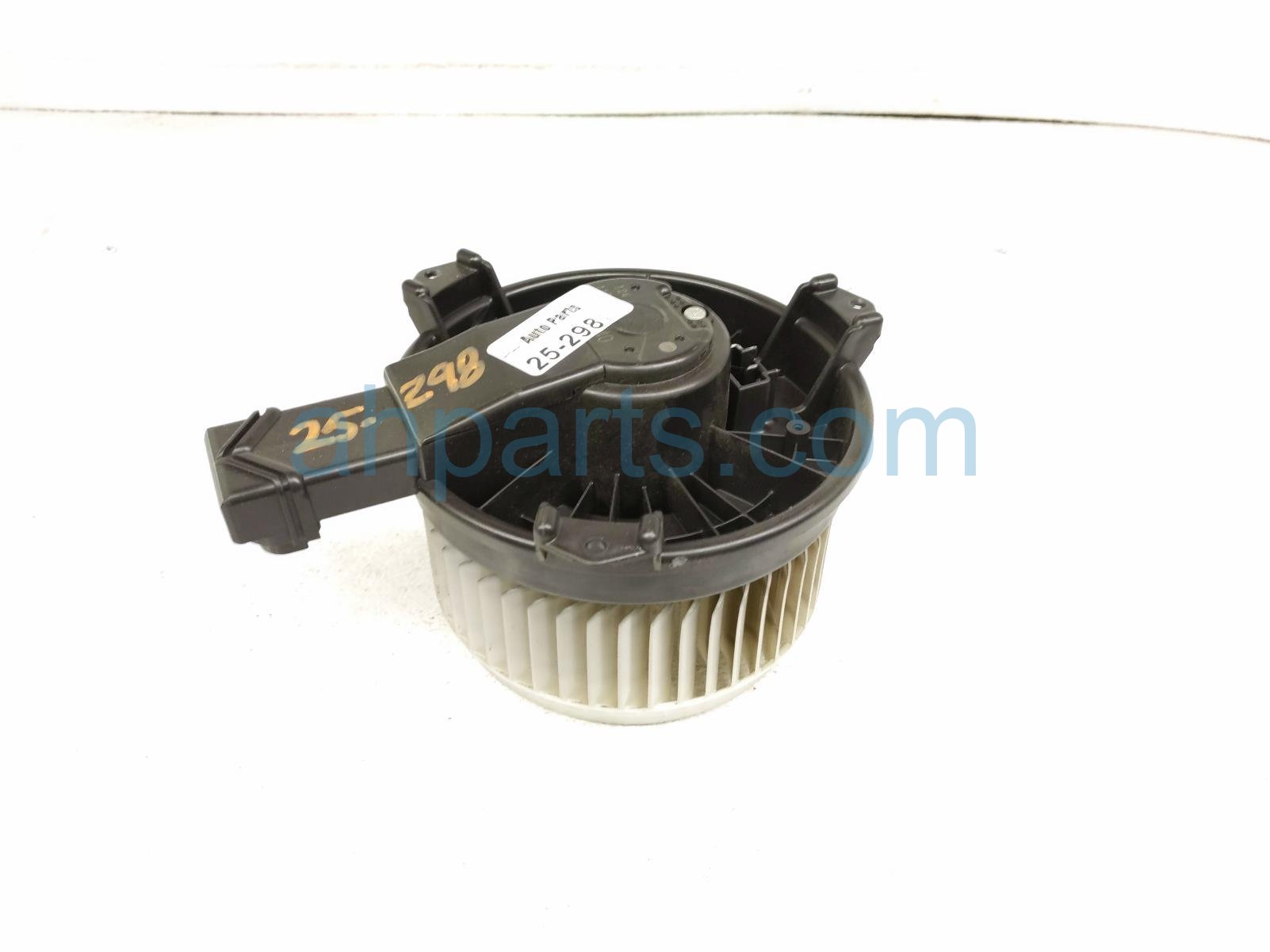 Honda BLOWER MOTOR FAN W/O HOUSING Honda BLOWER MOTOR FAN W/O HOUSING