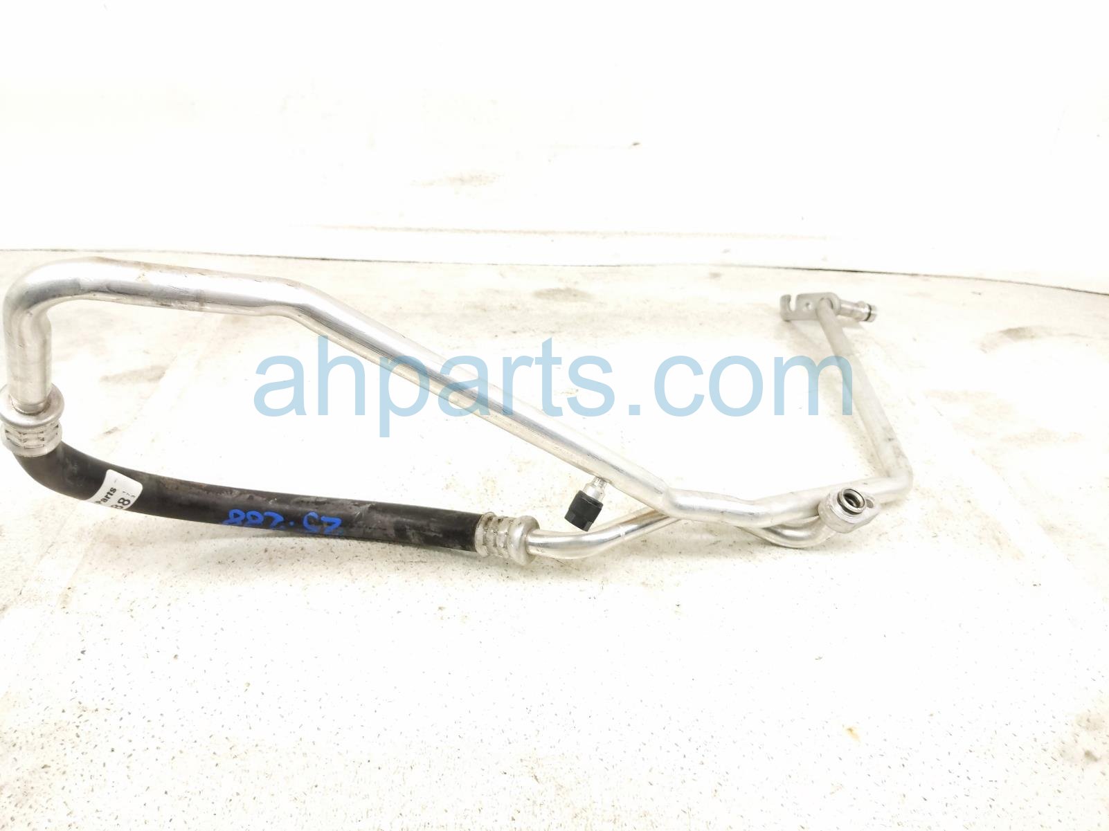 Toyota A/C SUCTION HOSE - 2.5L