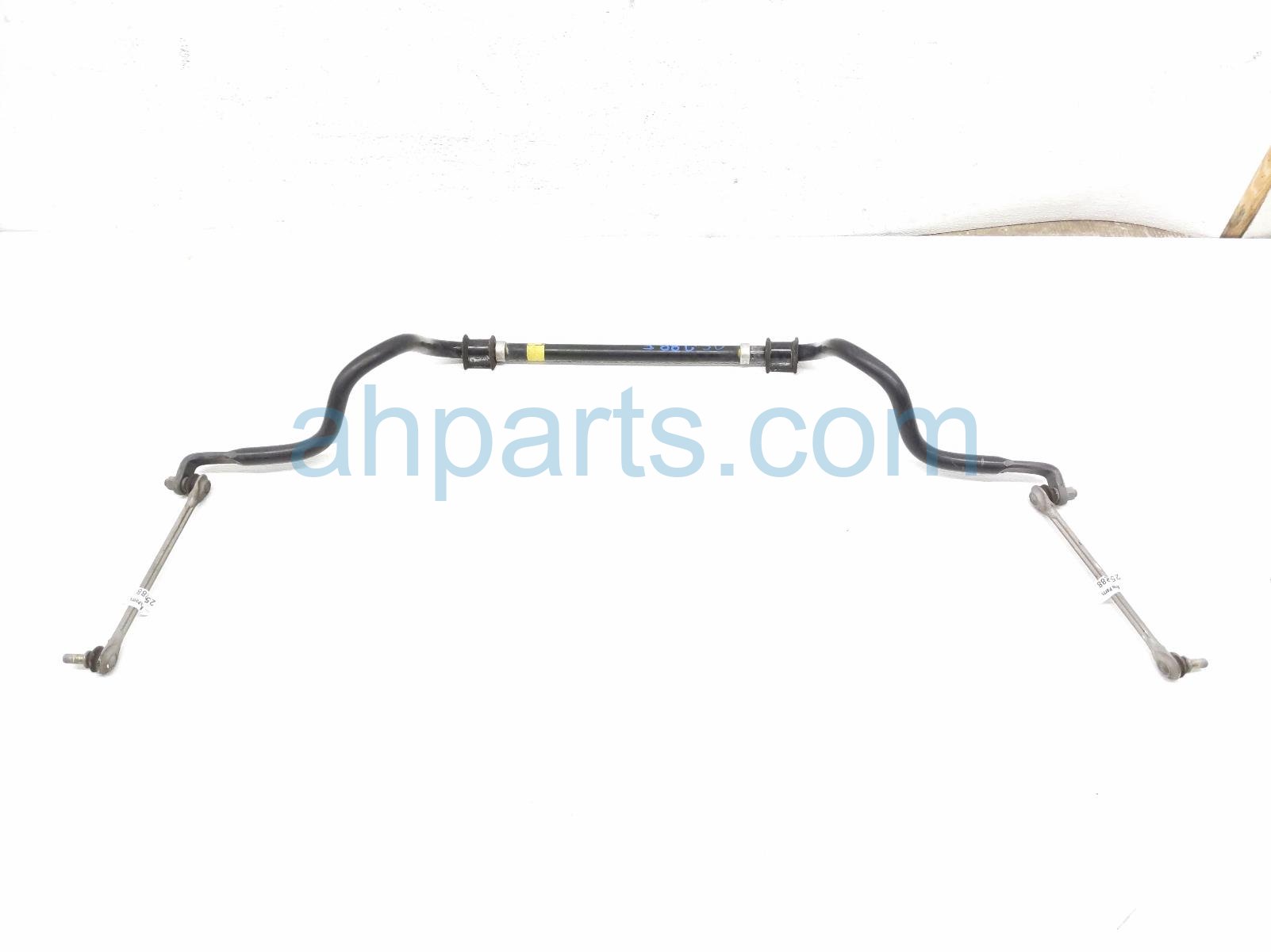 Toyota FRONT STABILIZER / SWAY BAR W/LINKS