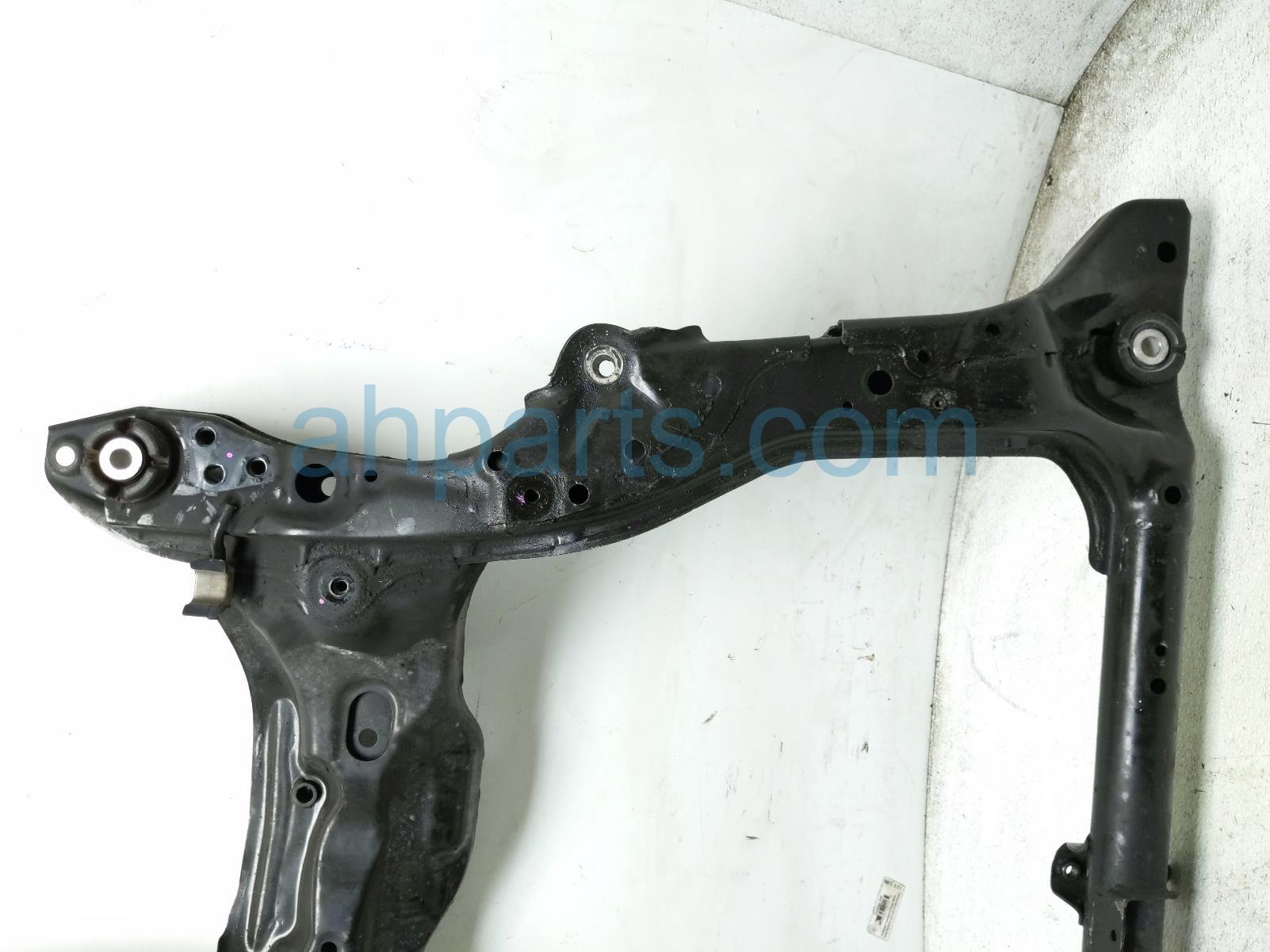 Honda FRONT ENGINE SUB FRAME / CRADLE