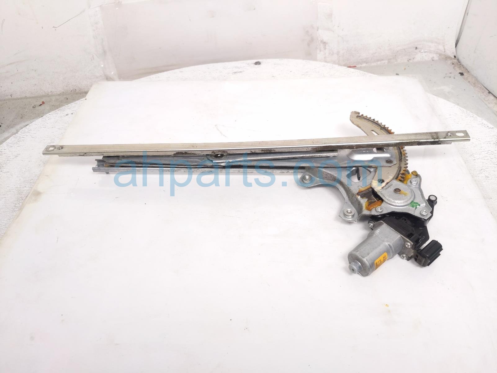 Honda FR/LH WINDOW REGULATOR & MOTOR Honda FR/LH WINDOW REGULATOR & MOTOR