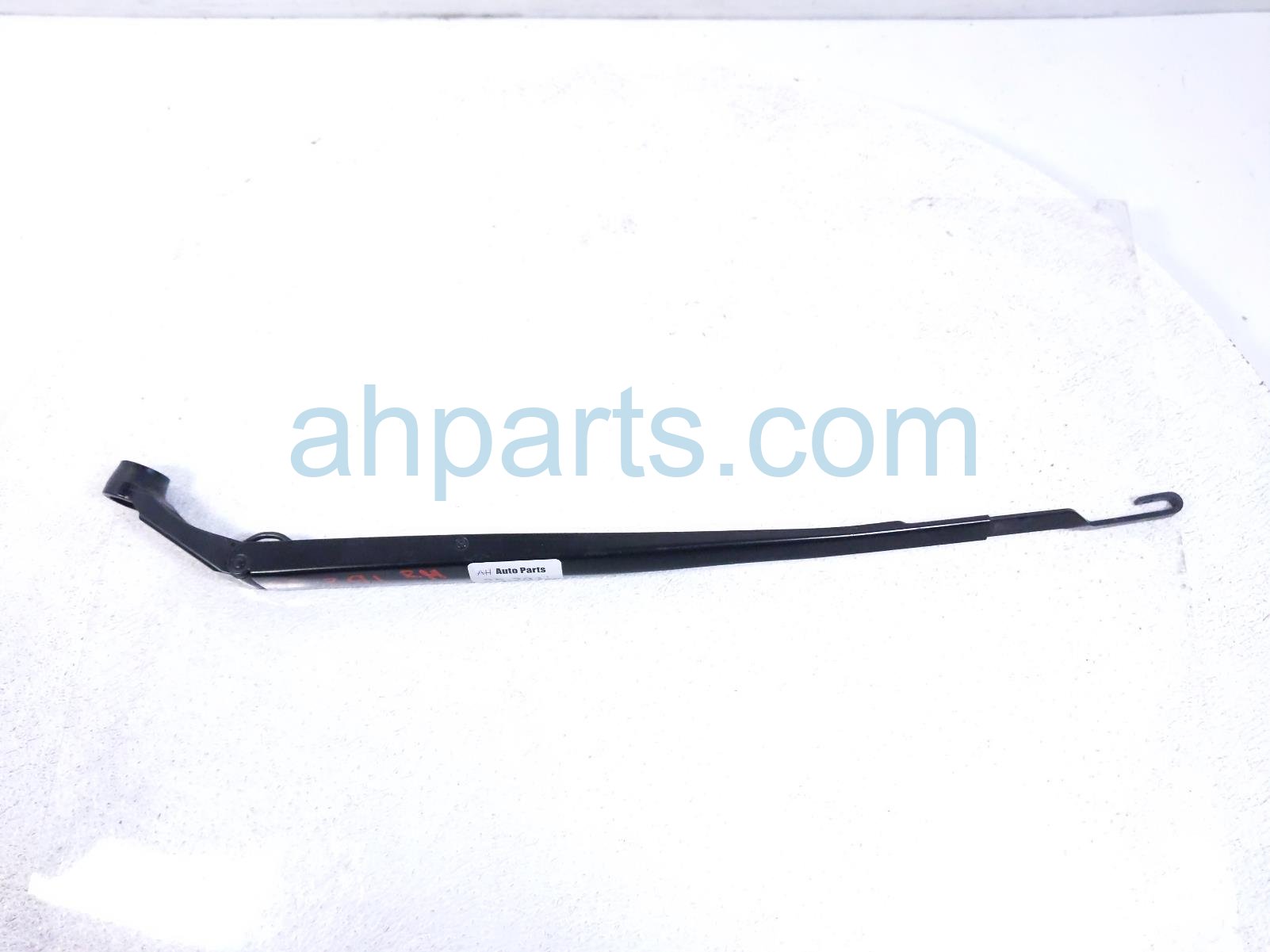 Toyota RH WINDSHIELD WIPER ARM Toyota RH WINDSHIELD WIPER ARM