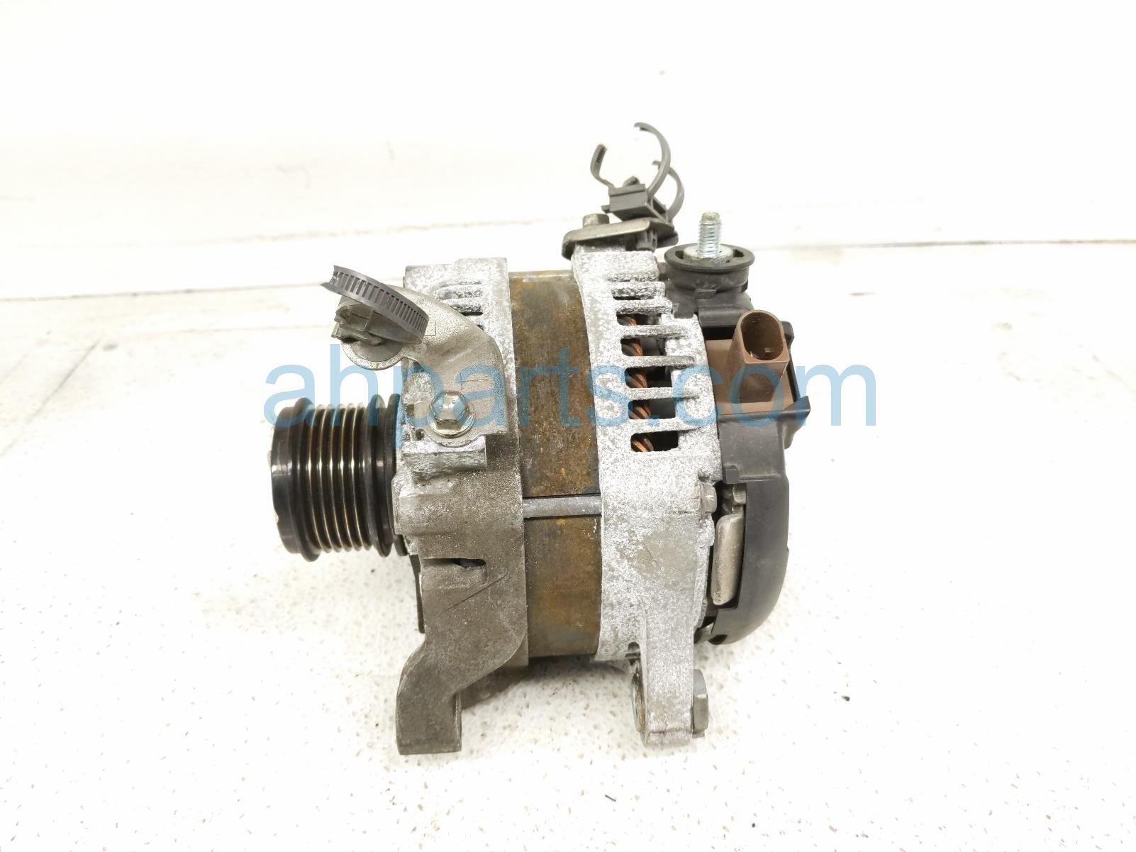 2016 Lexus Rc200t Alternator / Generator 27060 36130 Replacement 2016 Lexus Rc200t Alternator / Generator 27060 36130 Replacement thumbnail