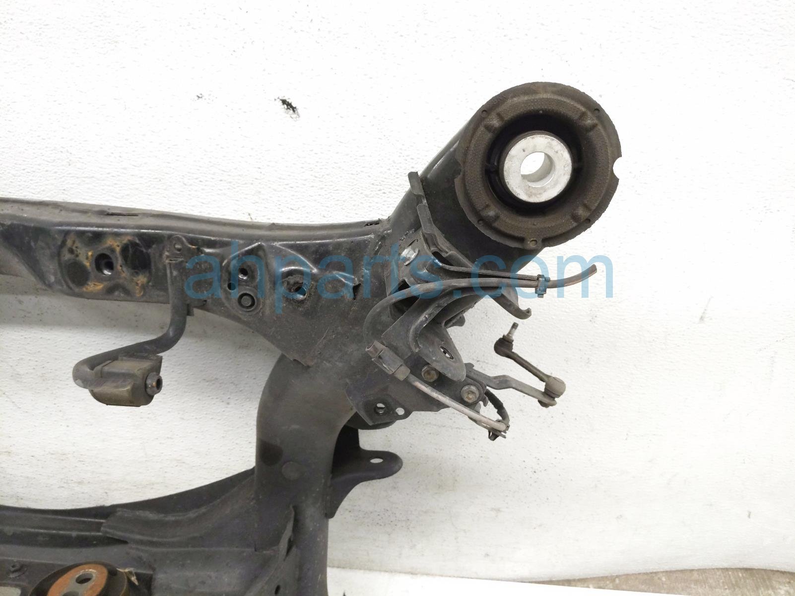 2016 Lexus Rc200t Crossmember Rear Sub Frame / Cradle 51206 30142 Replacement 2016 Lexus Rc200t Crossmember Rear Sub Frame / Cradle 51206 30142 Replacement thumbnail