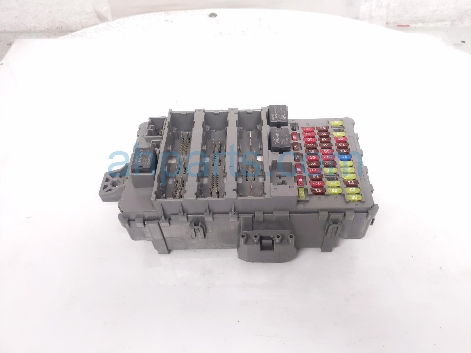 Honda LH CABIN FUSE BOX - EX-L - 3.5L Honda LH CABIN FUSE BOX - EX-L - 3.5L