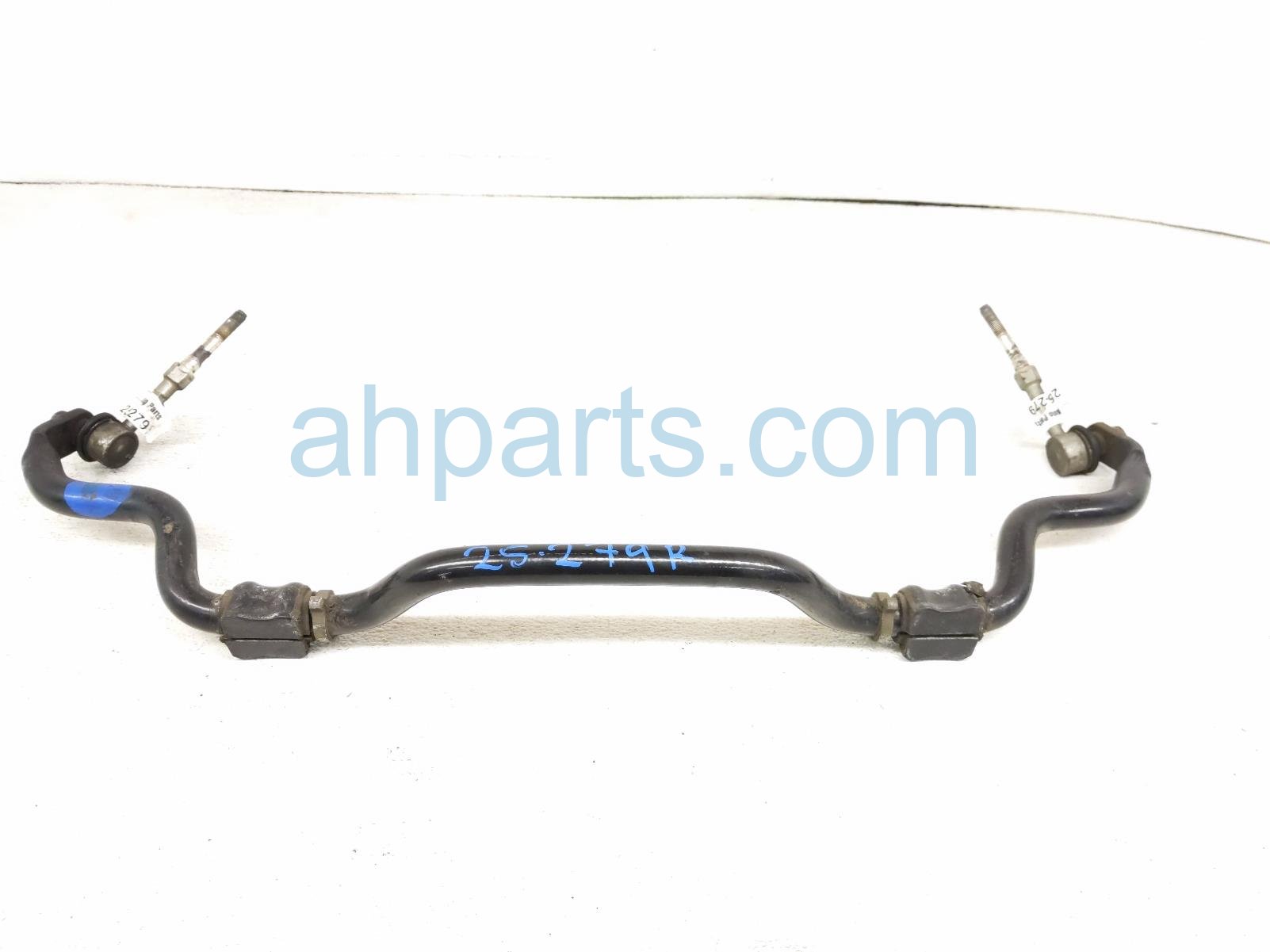 $40 Lexus REAR STABILIZER / SWAY BAR W/LINKS
