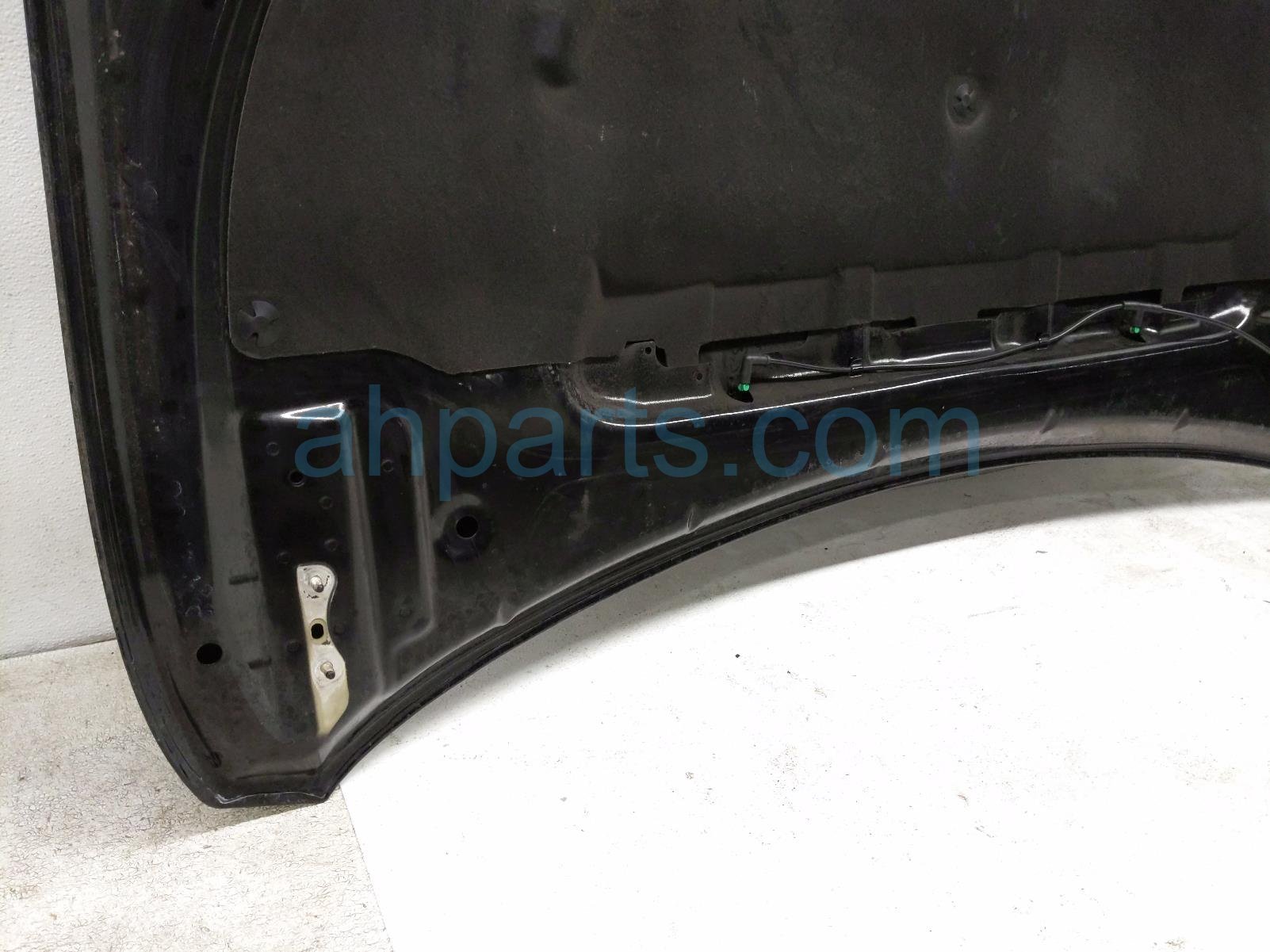 2018 Jeep Grand Cherokee Hood Black 68442519AA Replacement 2018 Jeep Grand Cherokee Hood Black 68442519AA Replacement thumbnail