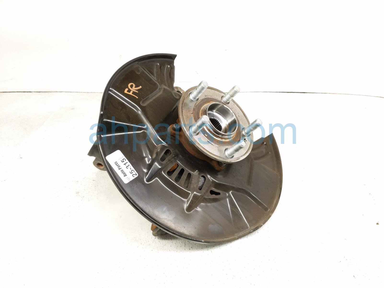 $299 Honda FR/RH SPINDLE KNUCKLE HUB