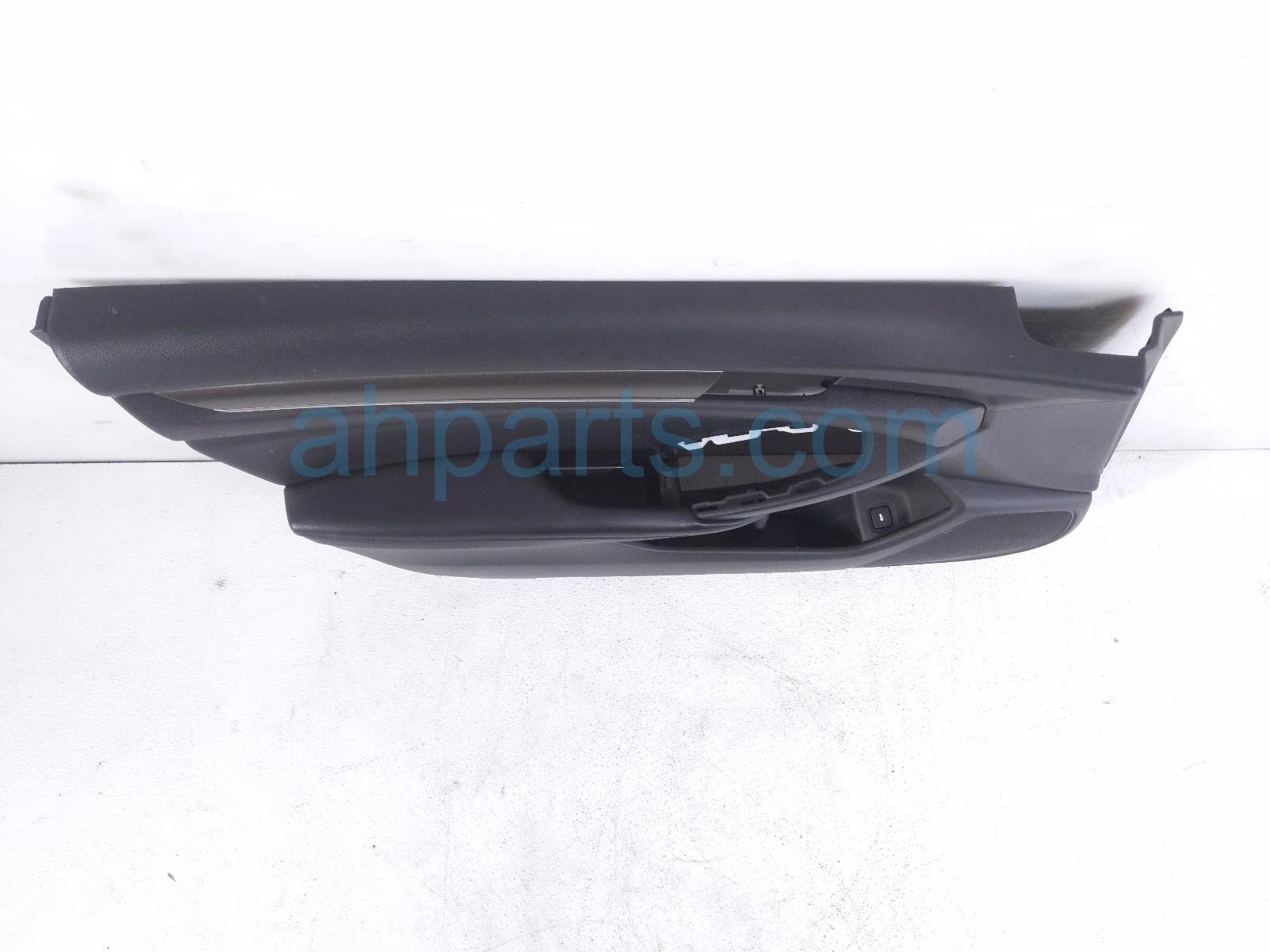 Honda FR/LH INTERIOR DOOR PANEL - BLACK Honda FR/LH INTERIOR DOOR PANEL - BLACK