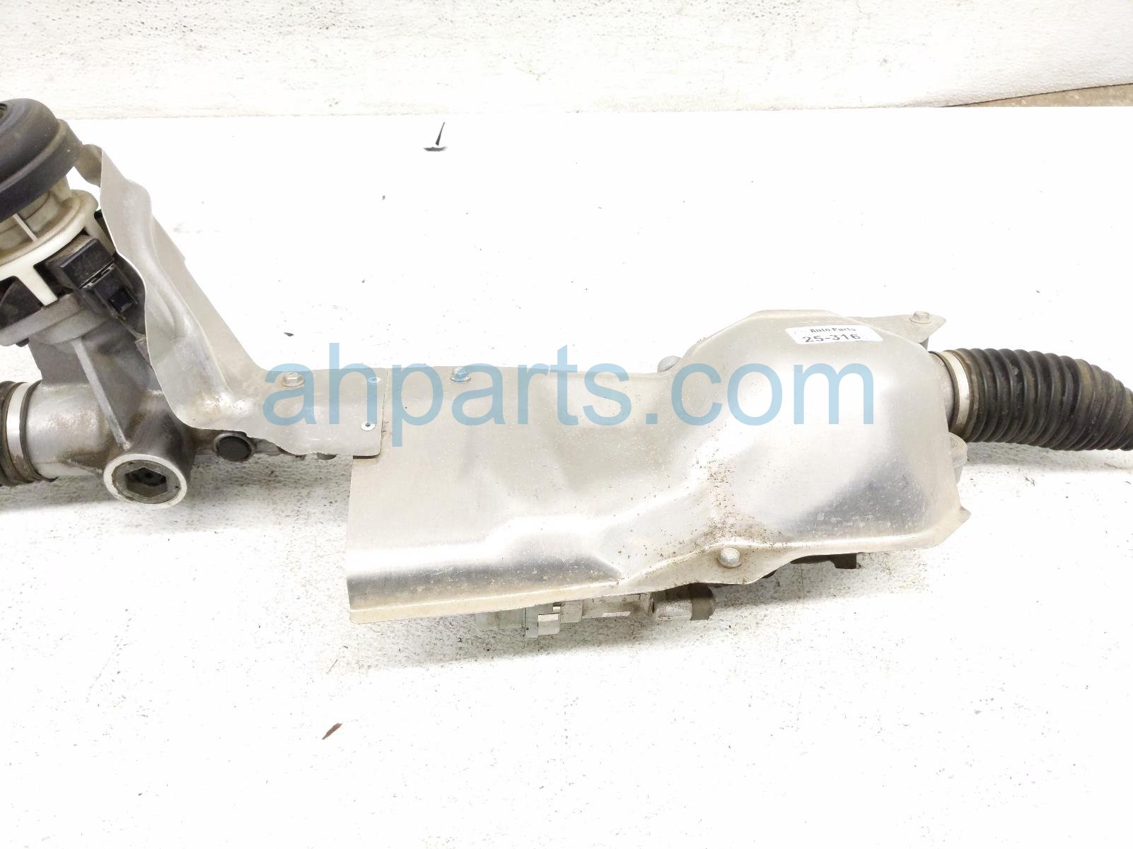 2021 Nissan Rogue And / Gear Box Power Steering Rack & Pinion 49001 6RR2C Replacement 2021 Nissan Rogue And / Gear Box Power Steering Rack & Pinion 49001 6RR2C Replacement thumbnail