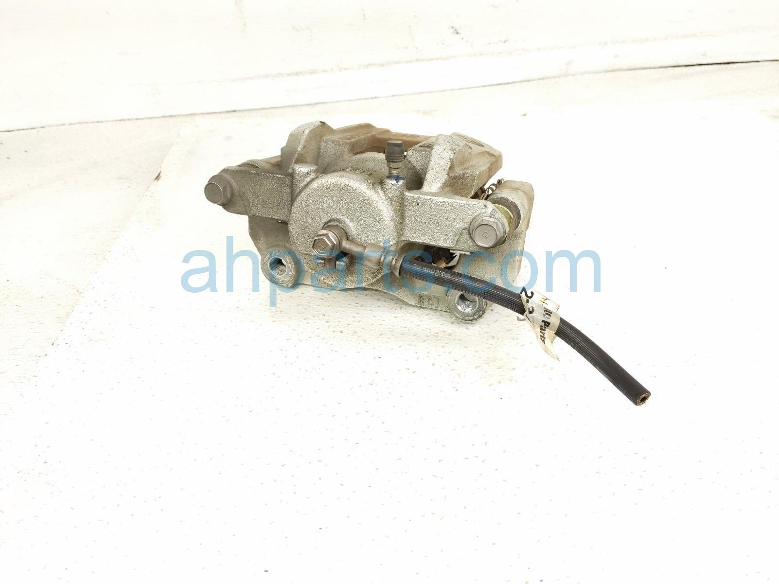 2021 Nissan Rogue Front Passenger Brake Caliper 41001 6RR0A Replacement 2021 Nissan Rogue Front Passenger Brake Caliper 41001 6RR0A Replacement thumbnail