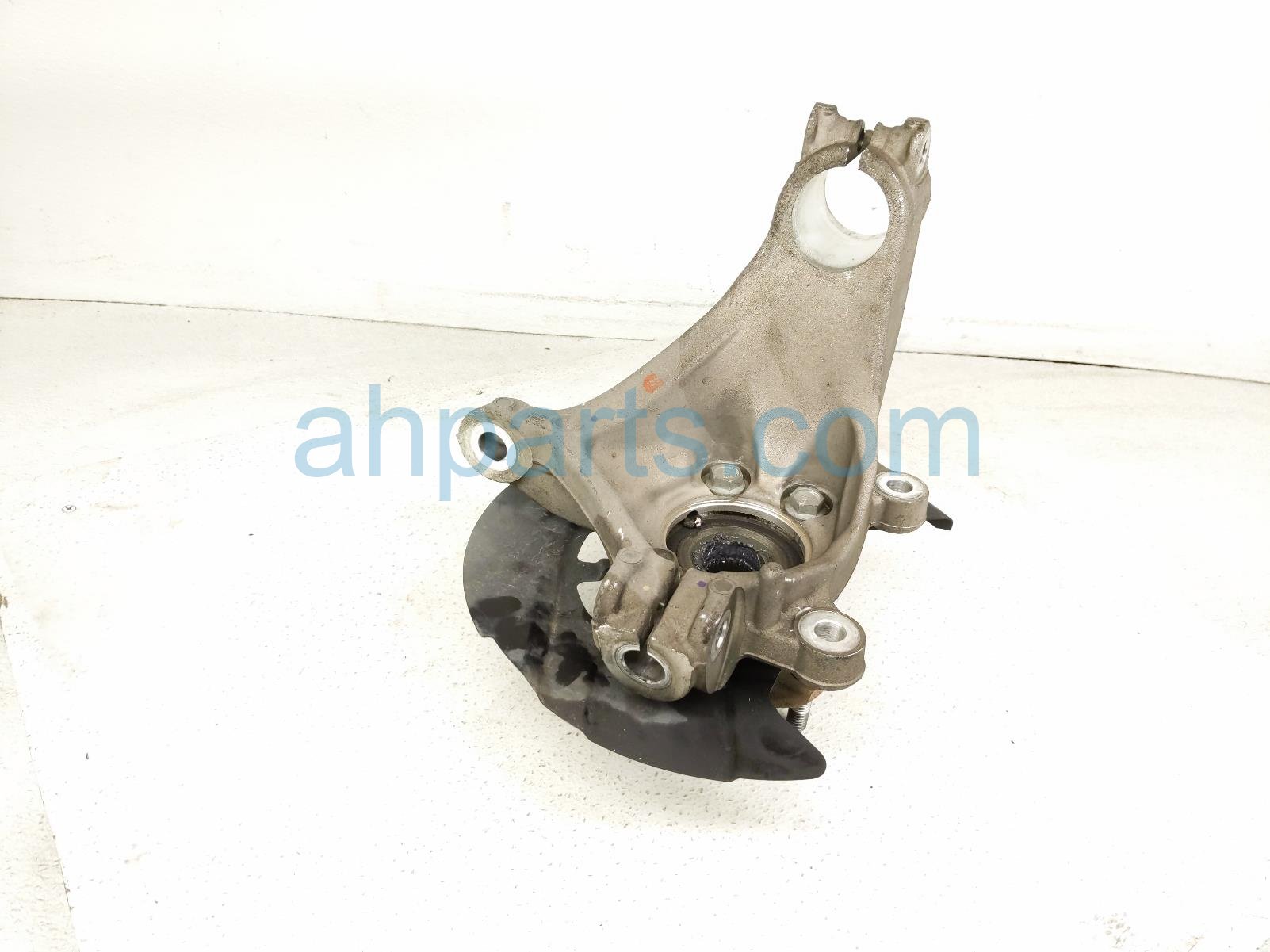 2021 Nissan Rogue Front Driver Spindle Knuckle Hub 43019 6RR1A Replacement 2021 Nissan Rogue Front Driver Spindle Knuckle Hub 43019 6RR1A Replacement thumbnail