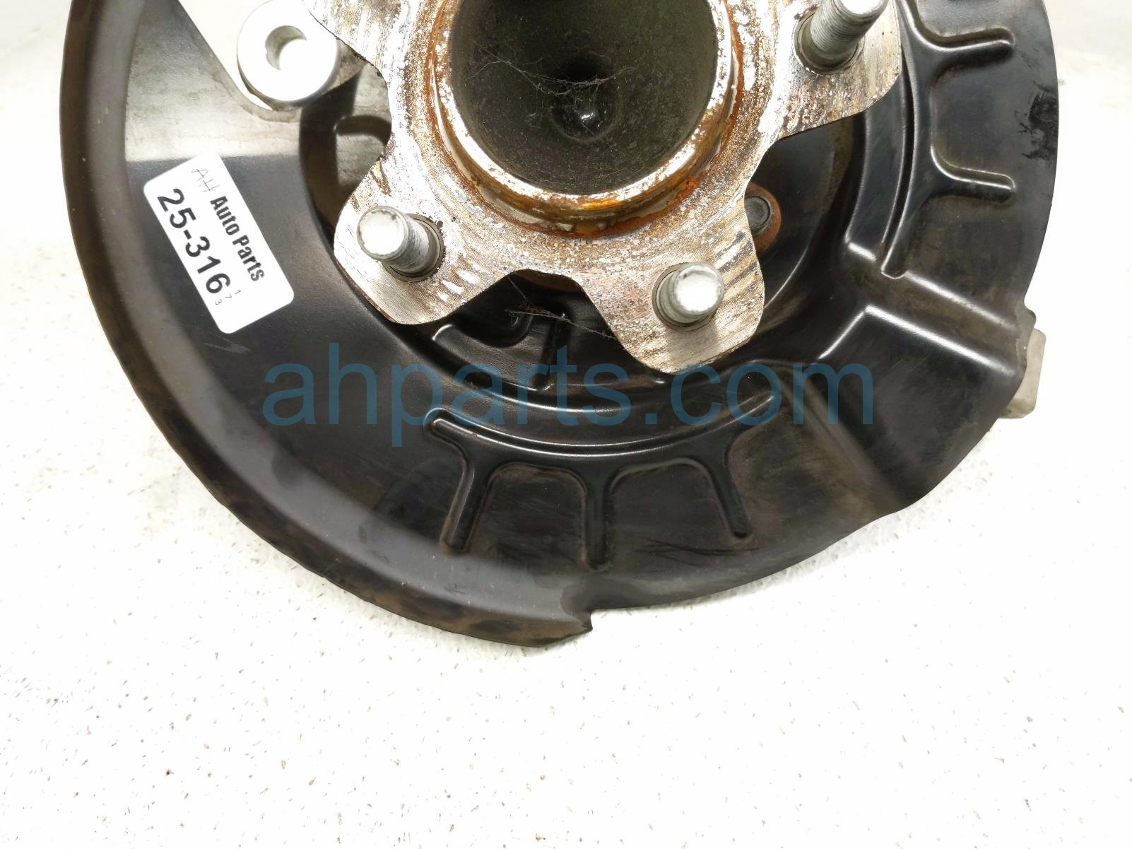 2021 Nissan Rogue Axle Stub Rear Driver Spindle Knuckle Hub Fwd 43019 6RR1A Replacement 2021 Nissan Rogue Axle Stub Rear Driver Spindle Knuckle Hub Fwd 43019 6RR1A Replacement thumbnail