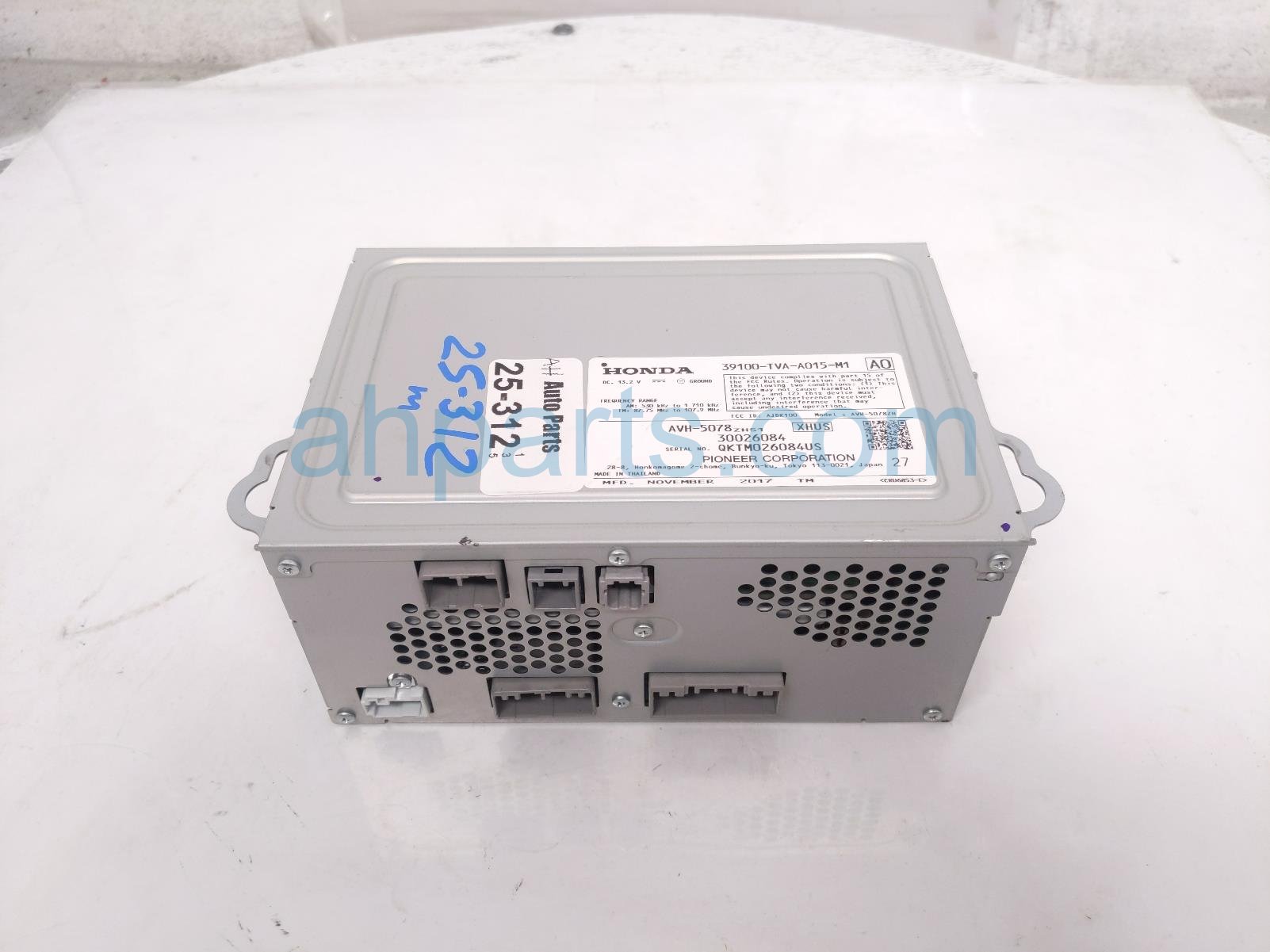 Honda AUDIO/RADIO RECEIVER