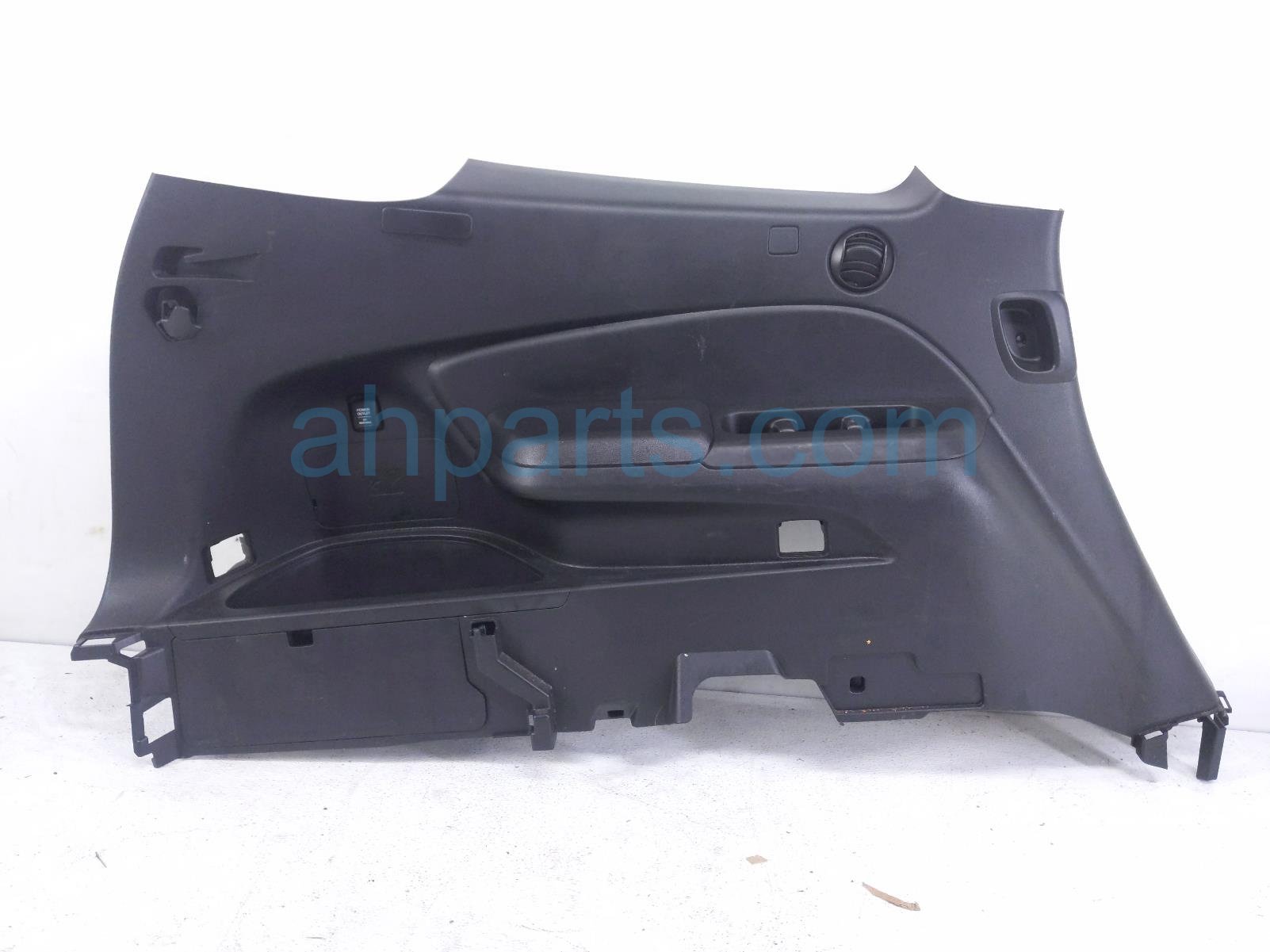 Honda LH INSIDE QUARTER TRIM PANEL - BLACK Honda LH INSIDE QUARTER TRIM PANEL - BLACK