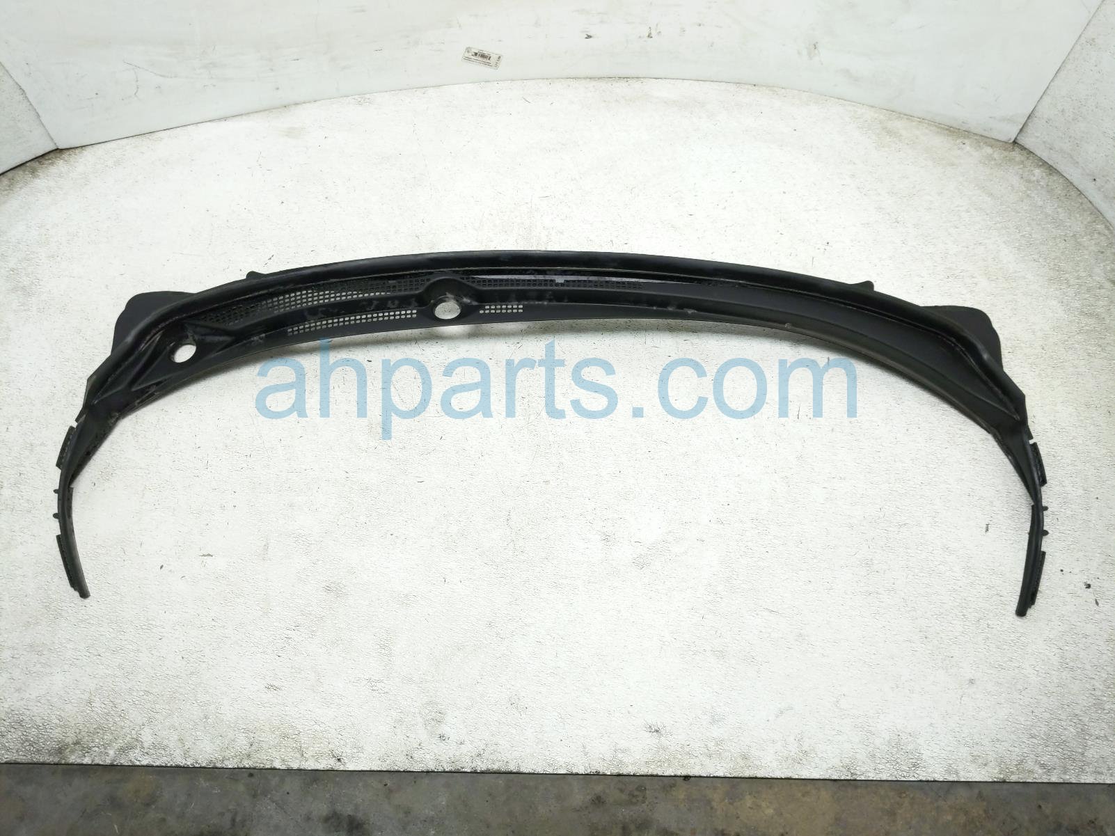 Honda WINDSHIELD COWL PANEL Honda WINDSHIELD COWL PANEL