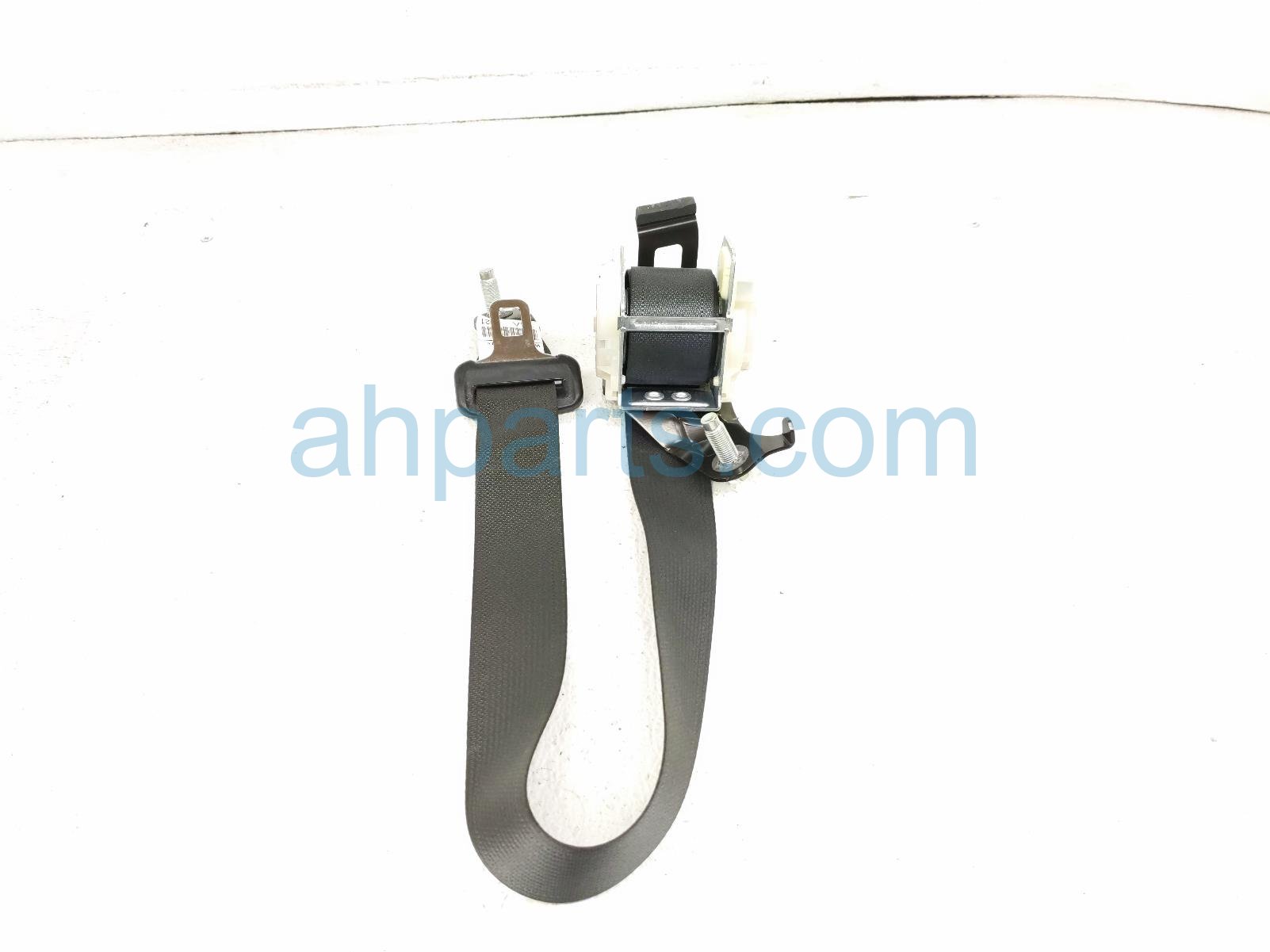 2ND ROW Passenger BELT RETRACTOR - BLACK