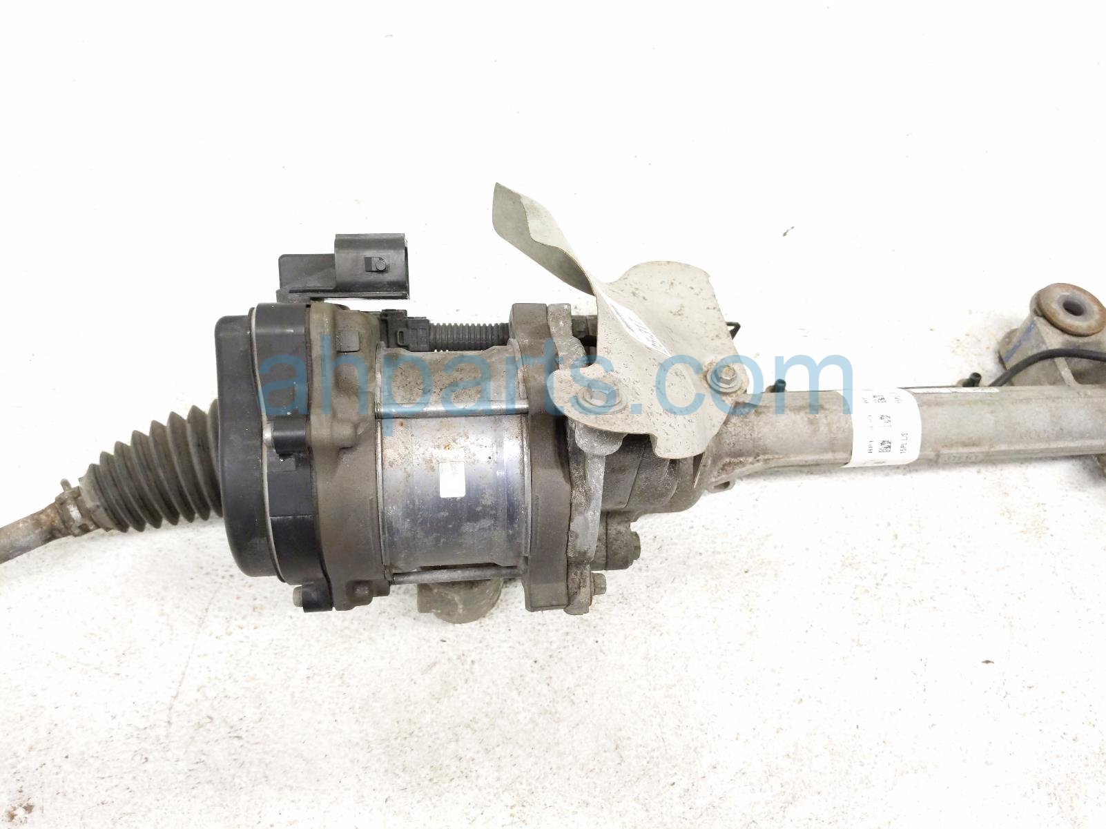 2019 Toyota Rav 4 And / Gear Box Power Steering Rack & Pinion 44250 0R050 Replacement 2019 Toyota Rav 4 And / Gear Box Power Steering Rack & Pinion 44250 0R050 Replacement thumbnail