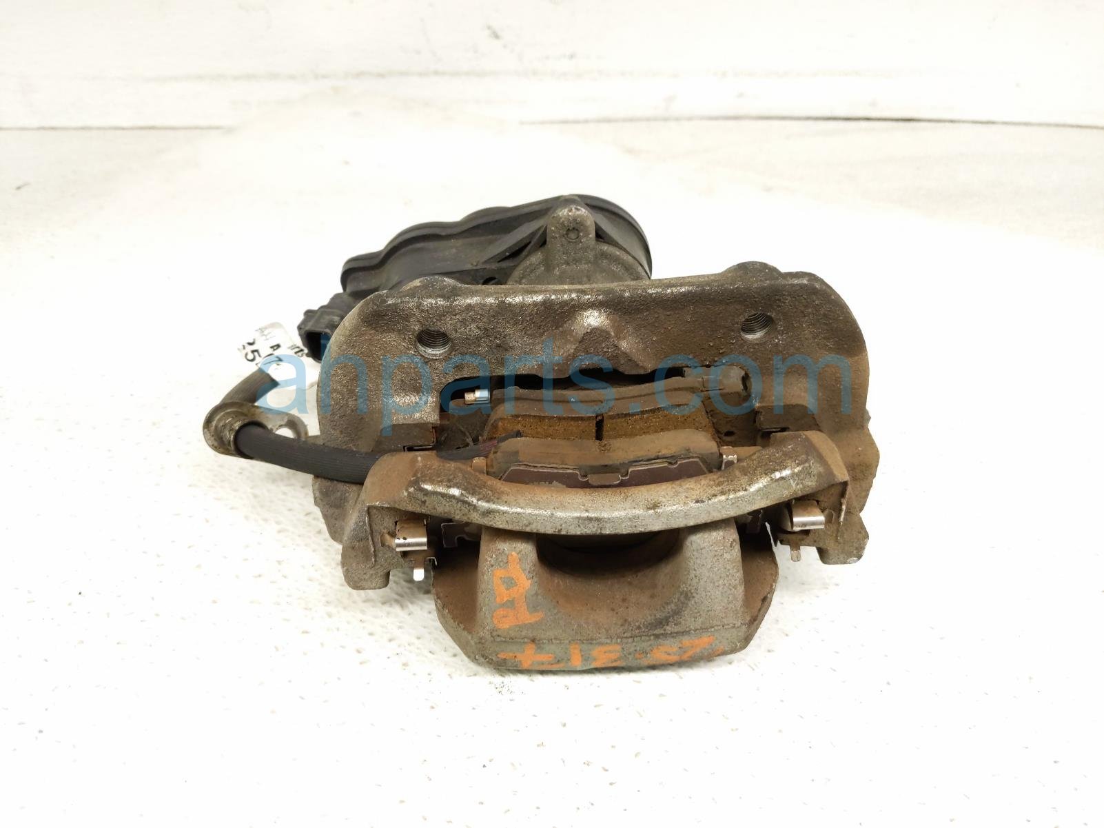 2019 Toyota Rav 4 Rear Passenger Brake Caliper 46310 33010 Replacement 2019 Toyota Rav 4 Rear Passenger Brake Caliper 46310 33010 Replacement thumbnail