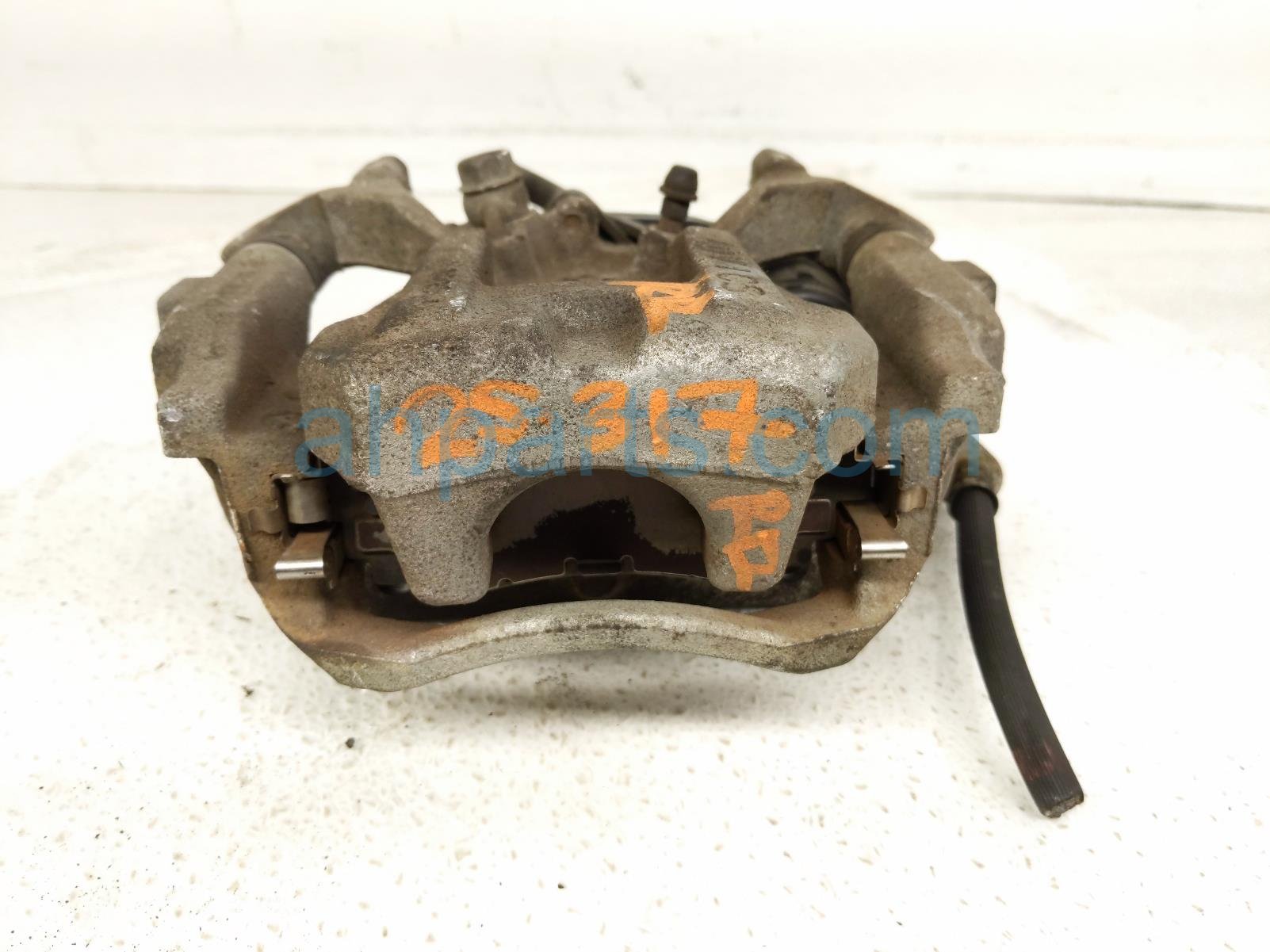 2019 Toyota Rav 4 Rear Passenger Brake Caliper 46310 33010 Replacement 2019 Toyota Rav 4 Rear Passenger Brake Caliper 46310 33010 Replacement thumbnail