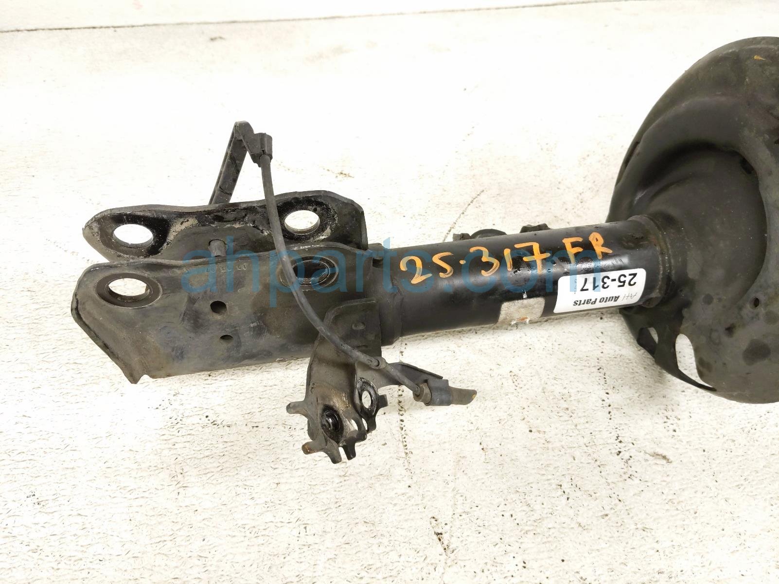 2019 Toyota Rav 4 Front Passenger Strut Absorber + Spring 48510 8Z376 Replacement 2019 Toyota Rav 4 Front Passenger Strut Absorber + Spring 48510 8Z376 Replacement thumbnail