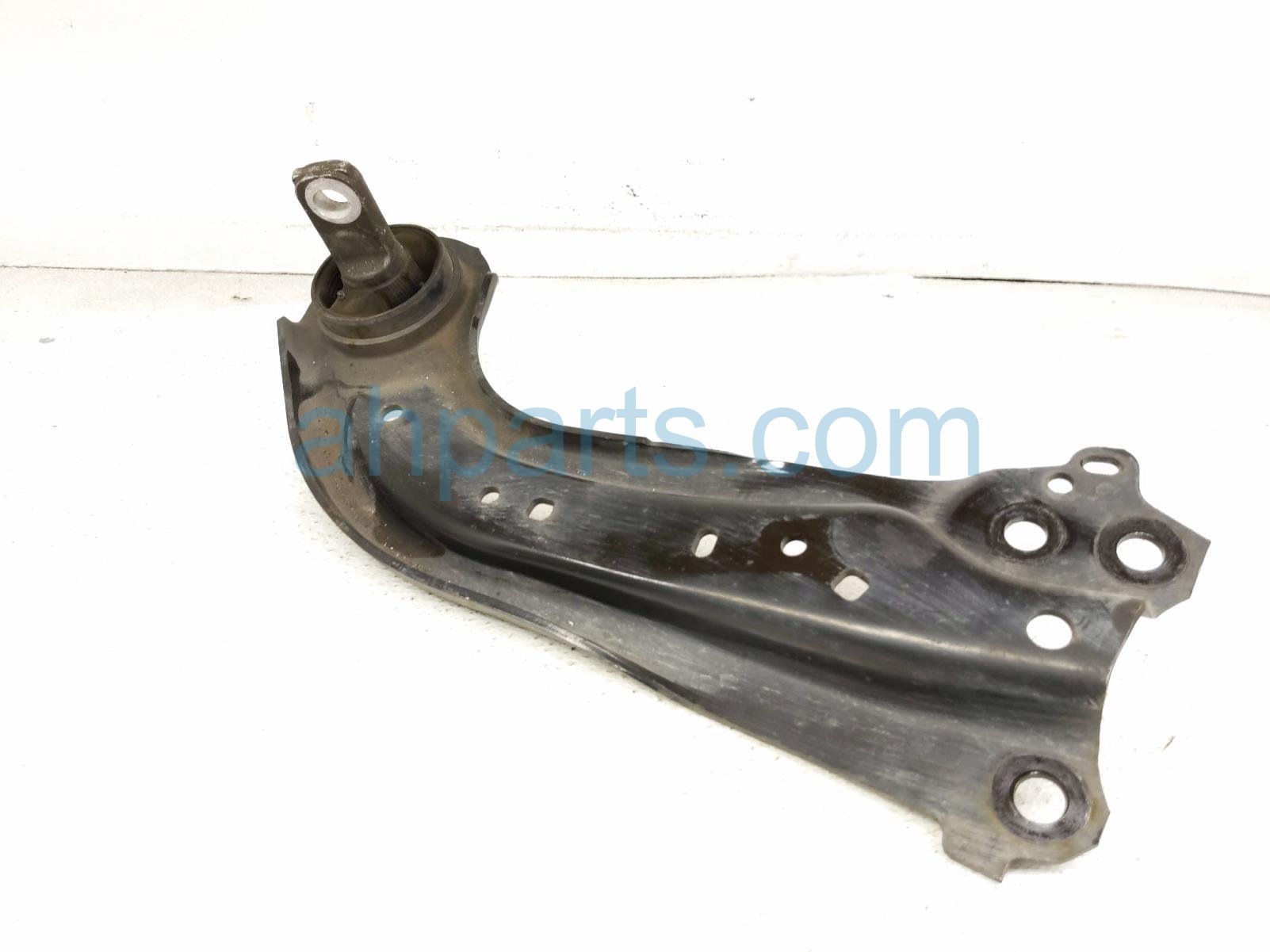 2019 Toyota Rav 4 Rear Passenger Trailing Lower Control Arm* 48760 0R040 Replacement 2019 Toyota Rav 4 Rear Passenger Trailing Lower Control Arm* 48760 0R040 Replacement thumbnail
