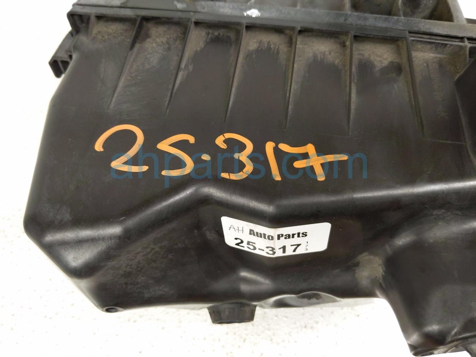 2019 Toyota Rav 4 Air Cleaner Intake Box 17700 F0020 Replacement 2019 Toyota Rav 4 Air Cleaner Intake Box 17700 F0020 Replacement thumbnail