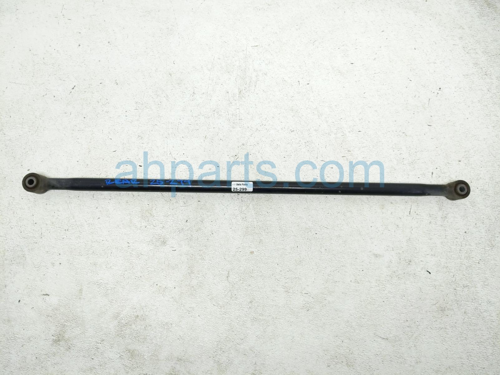 Toyota REAR LATERAL CONTROL ARM Toyota REAR LATERAL CONTROL ARM