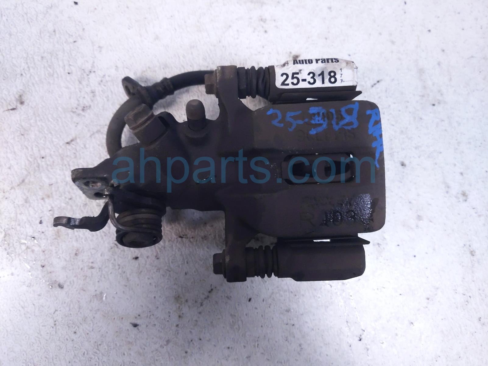 Honda RR/RH BRAKE CALIPER