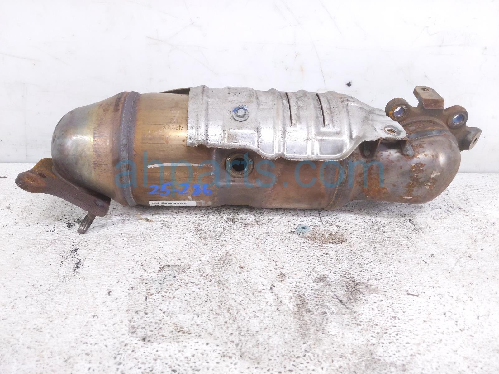 $645 Honda EXHAUST CONVERTER MANIFOLD - 1.5T