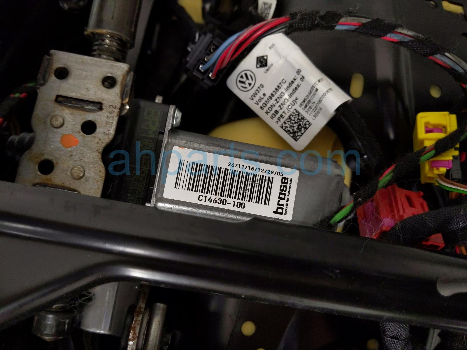 2018 Volkswagen Golf Gti Front Driver Seat Black W/ Airbag 5GM 881 805 AN BKV Replacement 2018 Volkswagen Golf Gti Front Driver Seat Black W/ Airbag 5GM 881 805 AN BKV Replacement thumbnail