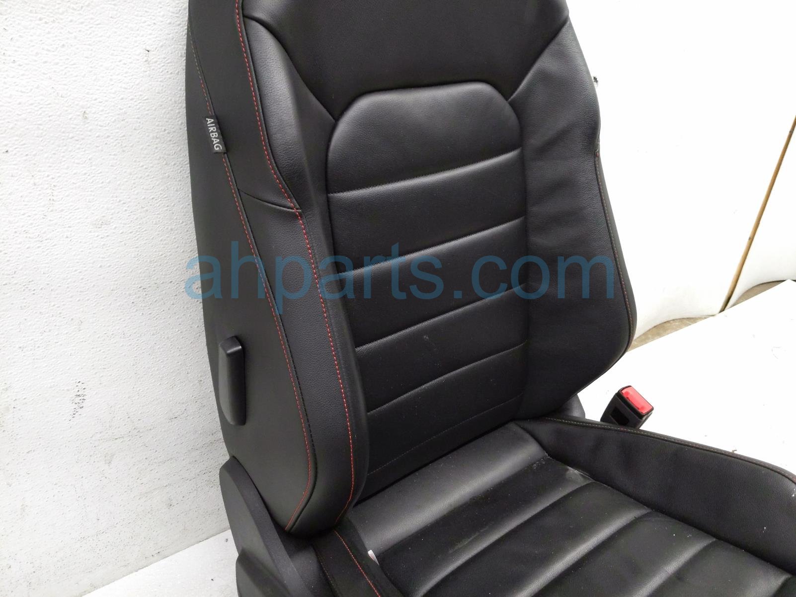 2018 Volkswagen Golf Gti Front Passenger Seat Black W/ Airbag 5GM 881 406 AB BKV Replacement 2018 Volkswagen Golf Gti Front Passenger Seat Black W/ Airbag 5GM 881 406 AB BKV Replacement thumbnail