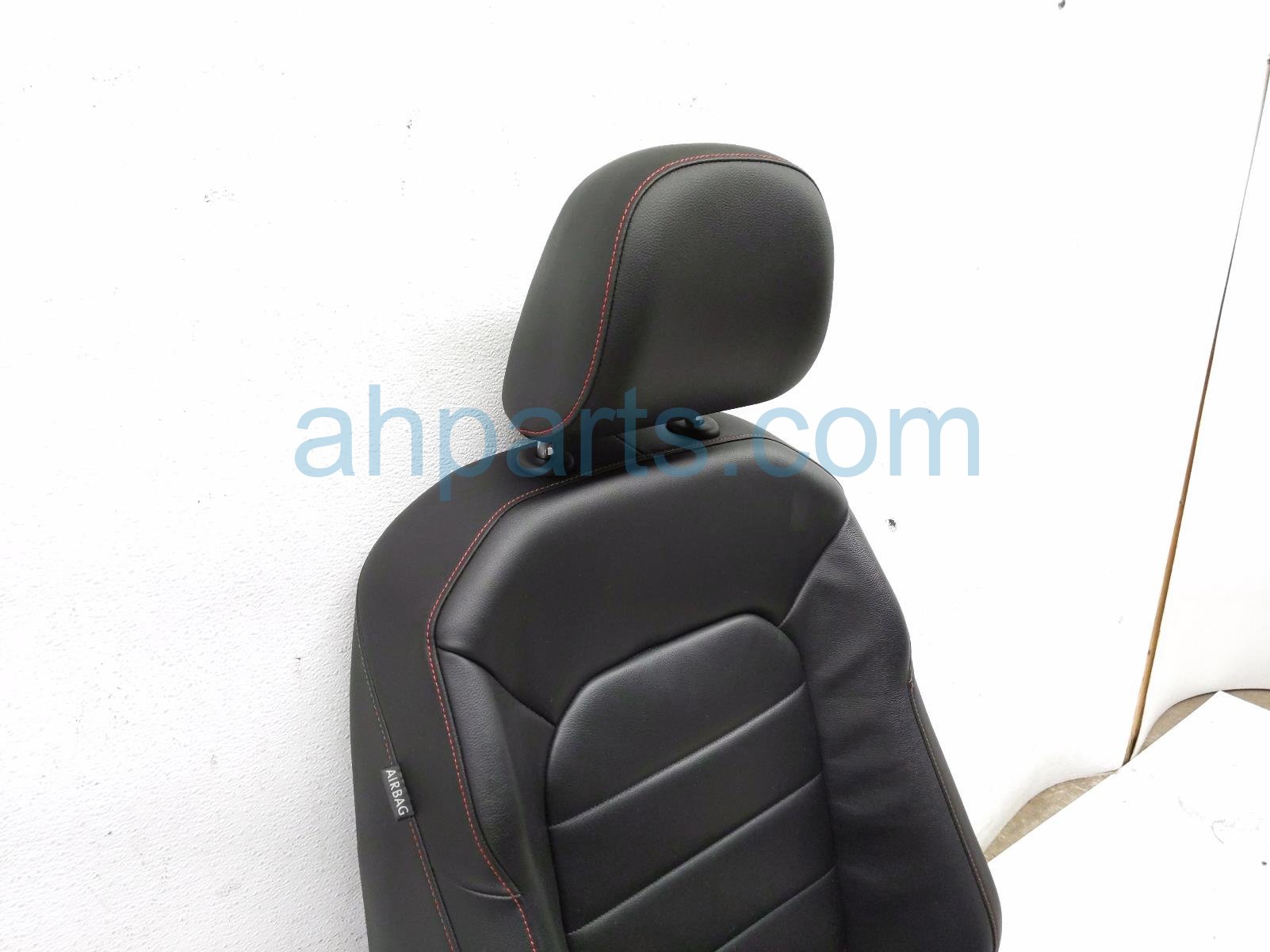 2018 Volkswagen Golf Gti Front Passenger Seat Black W/ Airbag 5GM 881 406 AB BKV Replacement 2018 Volkswagen Golf Gti Front Passenger Seat Black W/ Airbag 5GM 881 406 AB BKV Replacement thumbnail