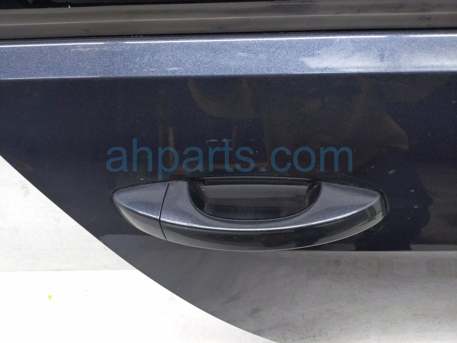 2018 Volkswagen Golf Gti Rear Passenger Door Grey No Inside Trim 5GM 833 056 C Replacement 2018 Volkswagen Golf Gti Rear Passenger Door Grey No Inside Trim 5GM 833 056 C Replacement thumbnail