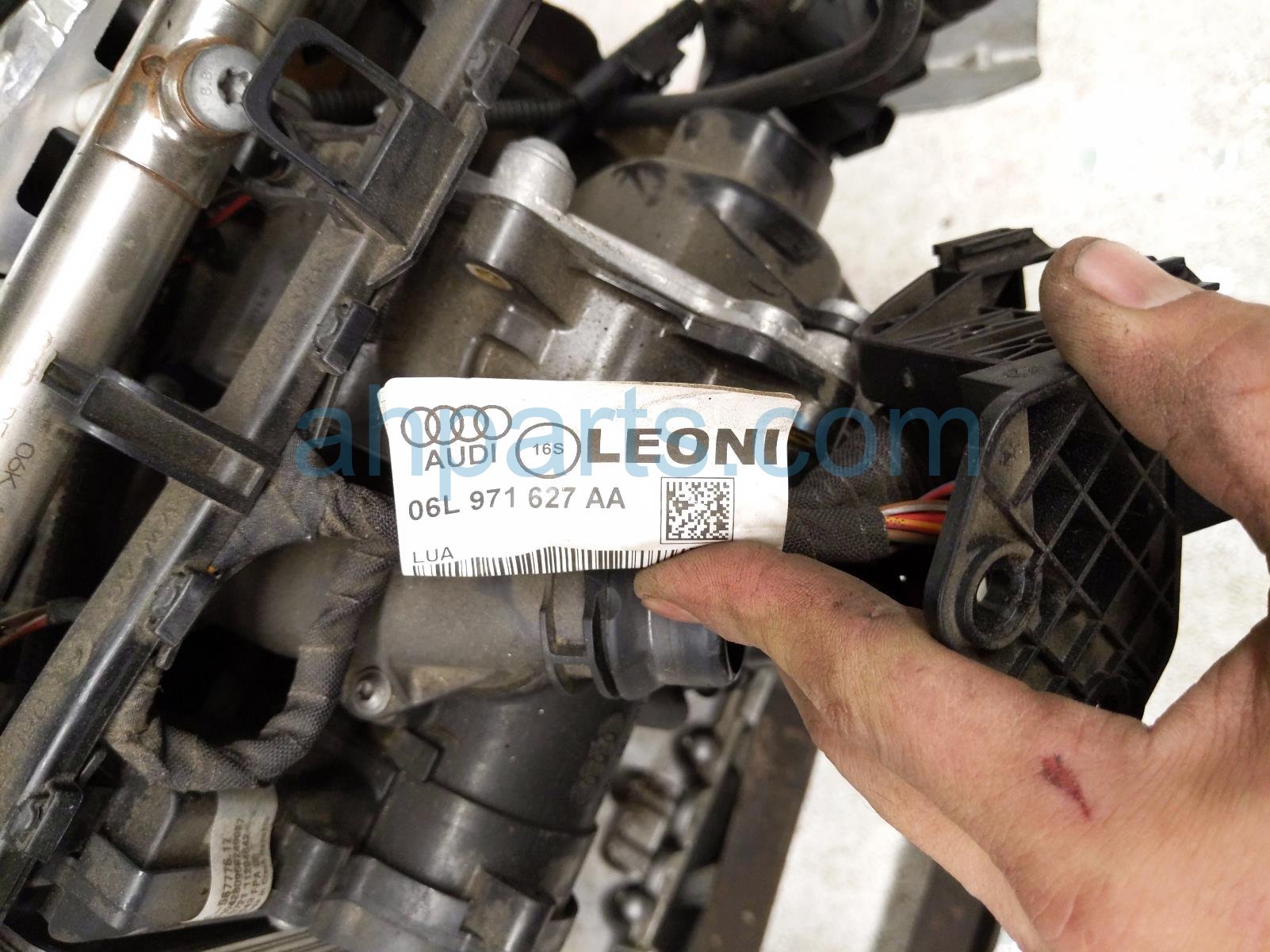 2021 Porsche Macan Long Block Engine / Motor = Mi PAC 100 010 A Replacement 2021 Porsche Macan Long Block Engine / Motor = Mi PAC 100 010 A Replacement thumbnail