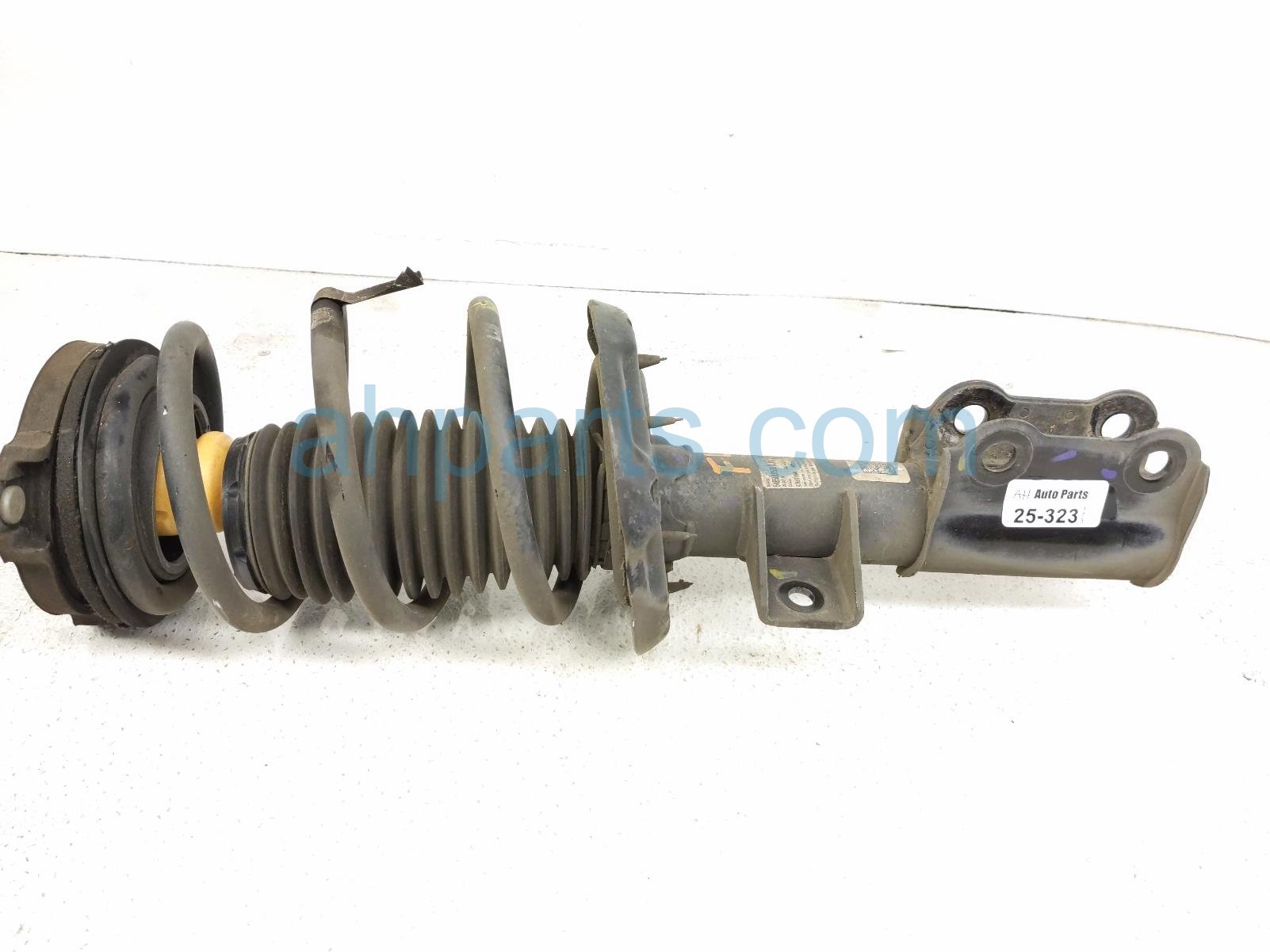 Hyundai FR/LH STRUT ABSORBER + SPRING