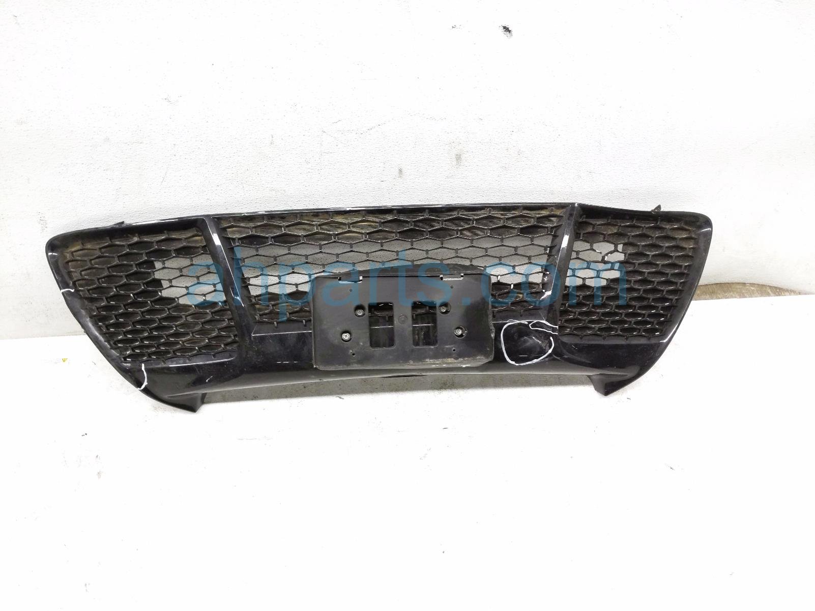 $85 Toyota FRONT LOWER BUMPER GRILLE - GRAY