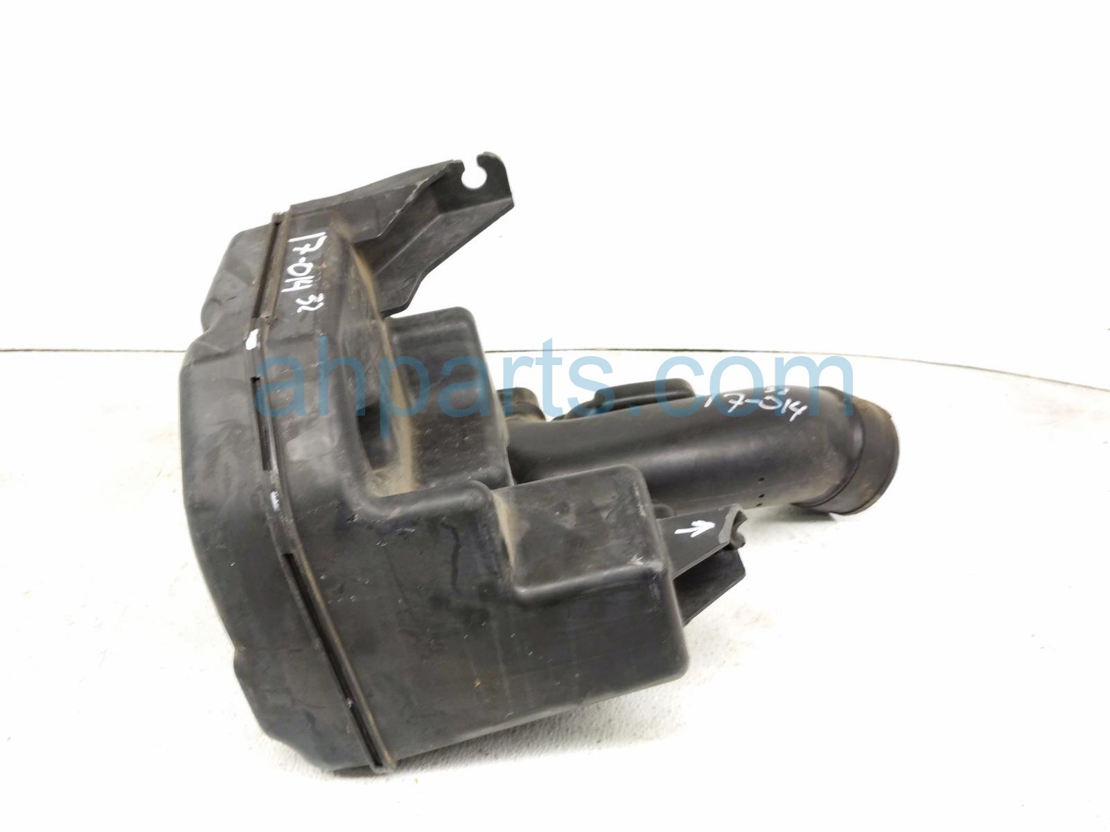 $49 Honda AIR RESONATOR CHAMBER - 2.4L $49 Honda AIR RESONATOR CHAMBER - 2.4L