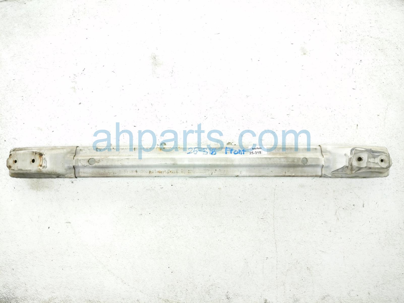Honda FRONT BUMPER REINFORCEMENT BAR