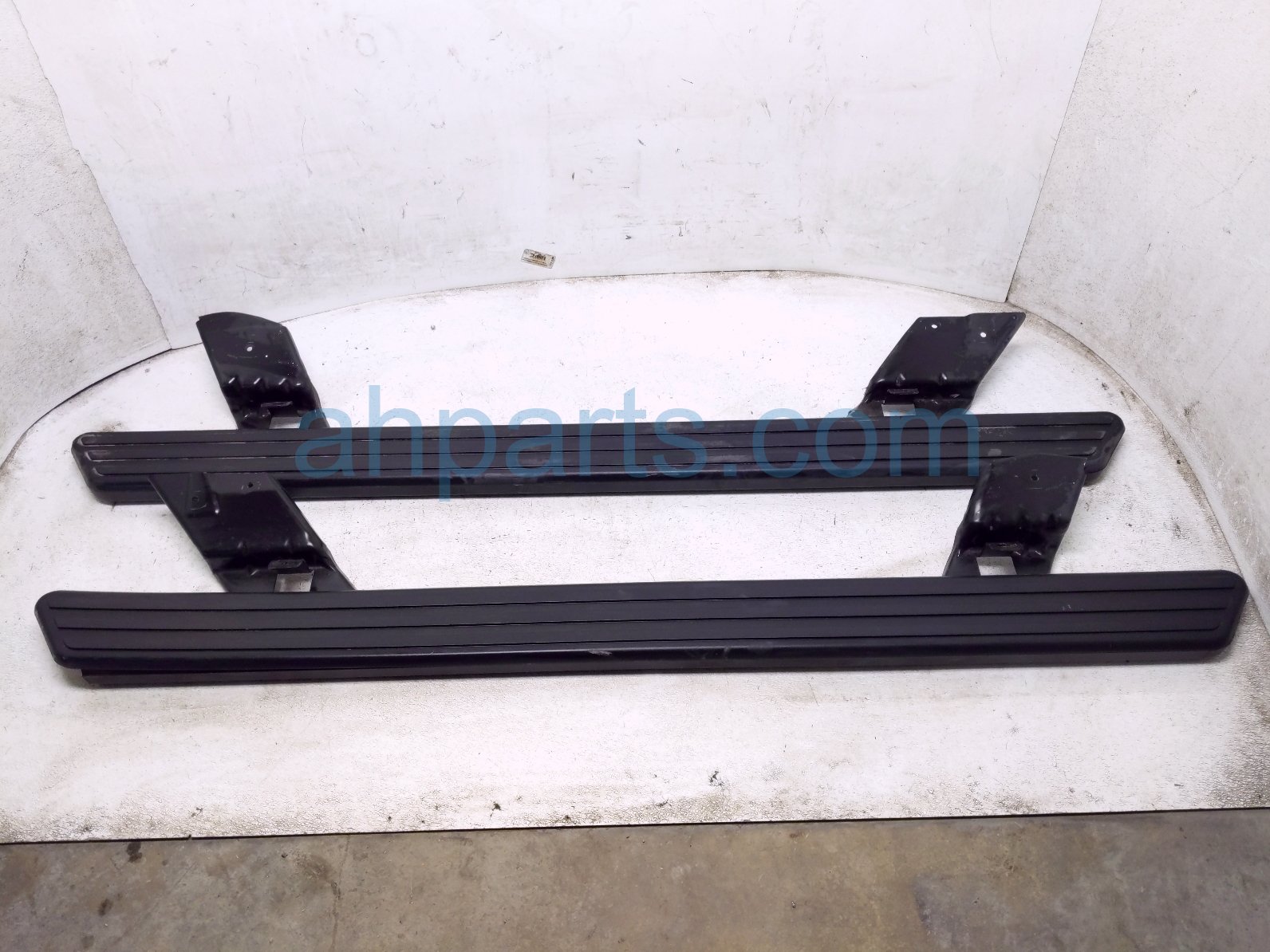 2017 Ford Explorer Driver & Passenger Running Board HB5Z 16450 A Replacement 2017 Ford Explorer Driver & Passenger Running Board HB5Z 16450 A Replacement thumbnail