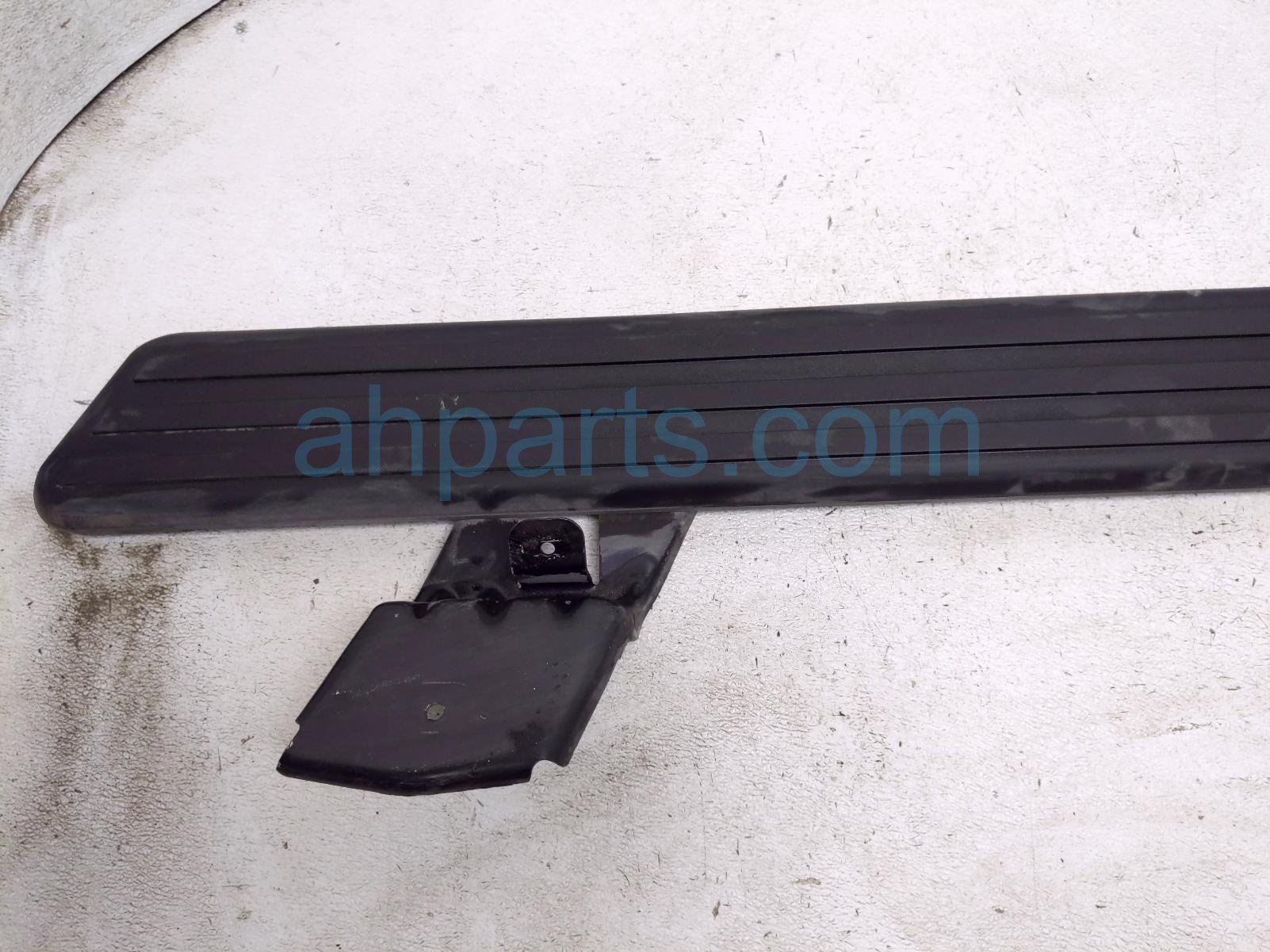 2017 Ford Explorer Driver & Passenger Running Board HB5Z 16450 A Replacement 2017 Ford Explorer Driver & Passenger Running Board HB5Z 16450 A Replacement thumbnail