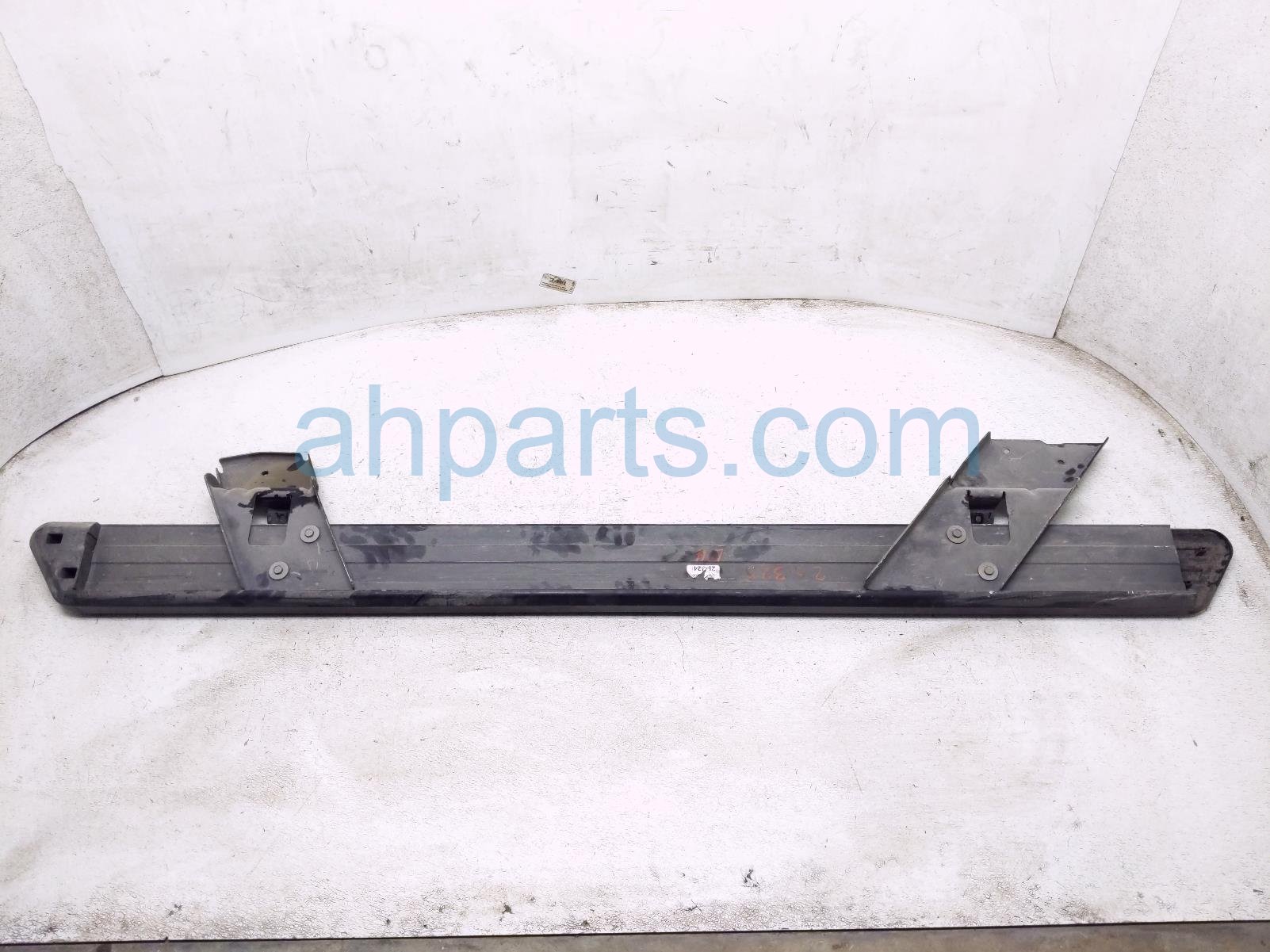 2017 Ford Explorer Driver & Passenger Running Board HB5Z 16450 A Replacement 2017 Ford Explorer Driver & Passenger Running Board HB5Z 16450 A Replacement thumbnail
