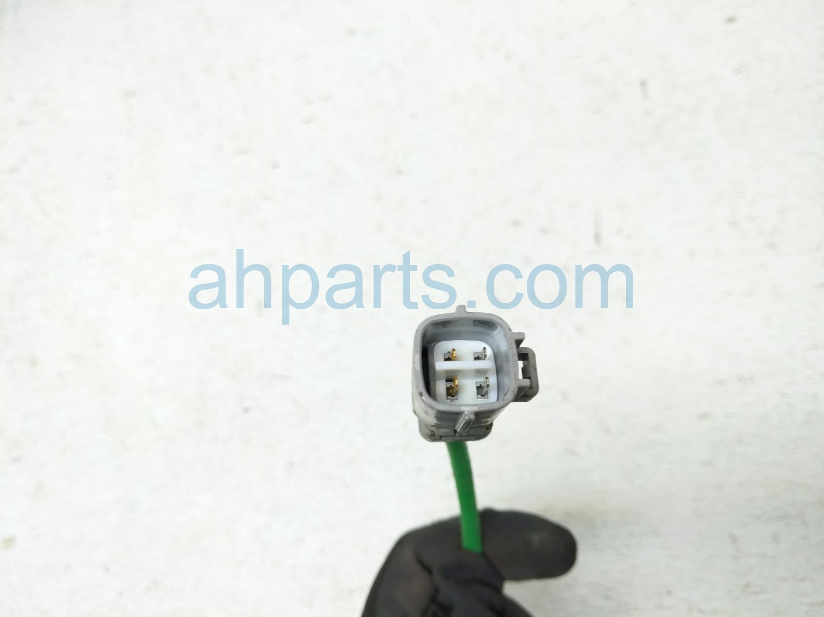 $49 Toyota REAR LOWER OXYGEN SENSOR - 2.5L