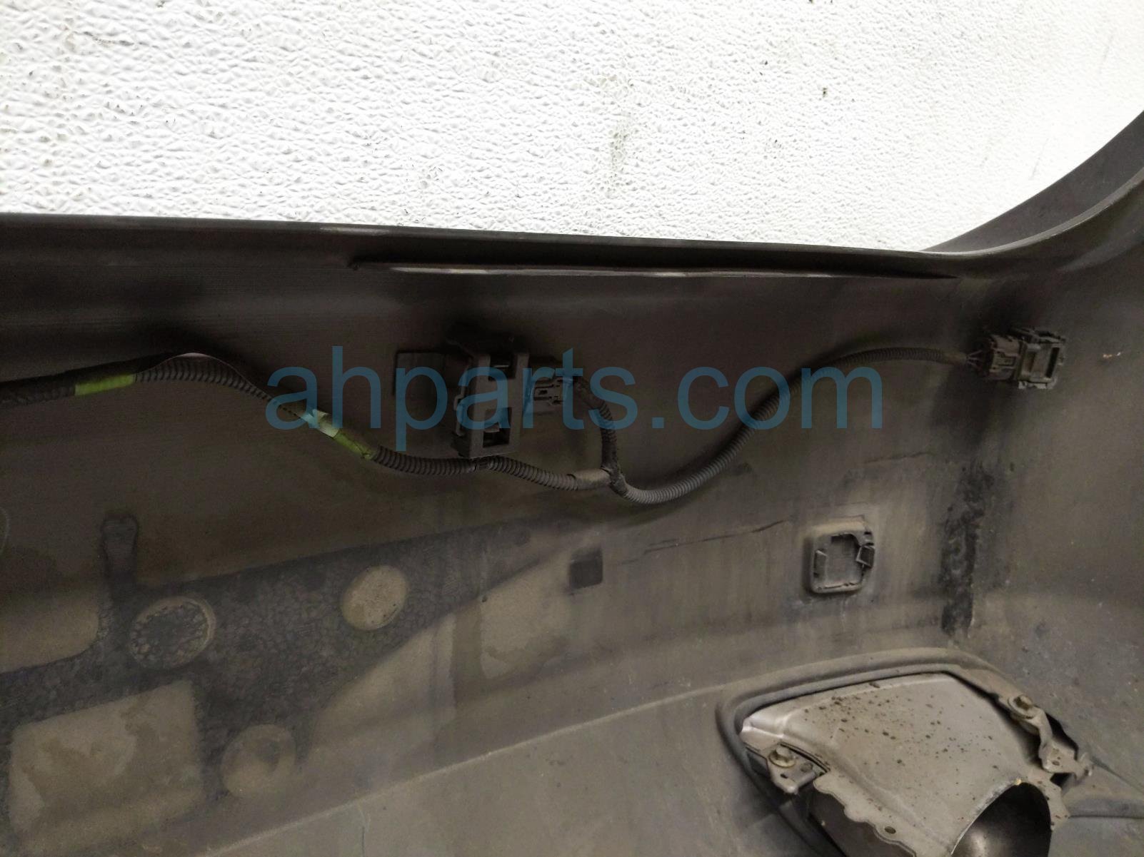 2007 Lexus Ls460 Rear Bumper Cover Black* 52159 50080 Replacement 2007 Lexus Ls460 Rear Bumper Cover Black* 52159 50080 Replacement thumbnail