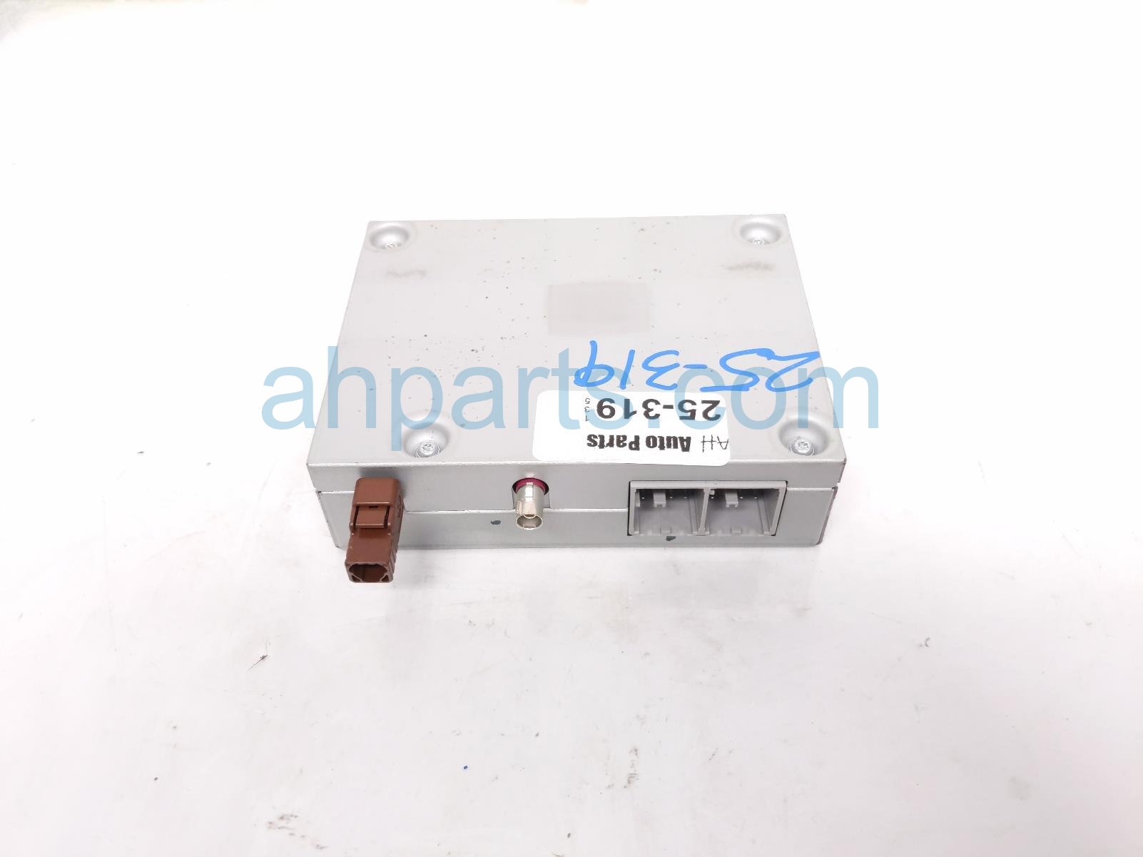 $70 Cadillac TELEMATICS COMM INTERFACE MOD