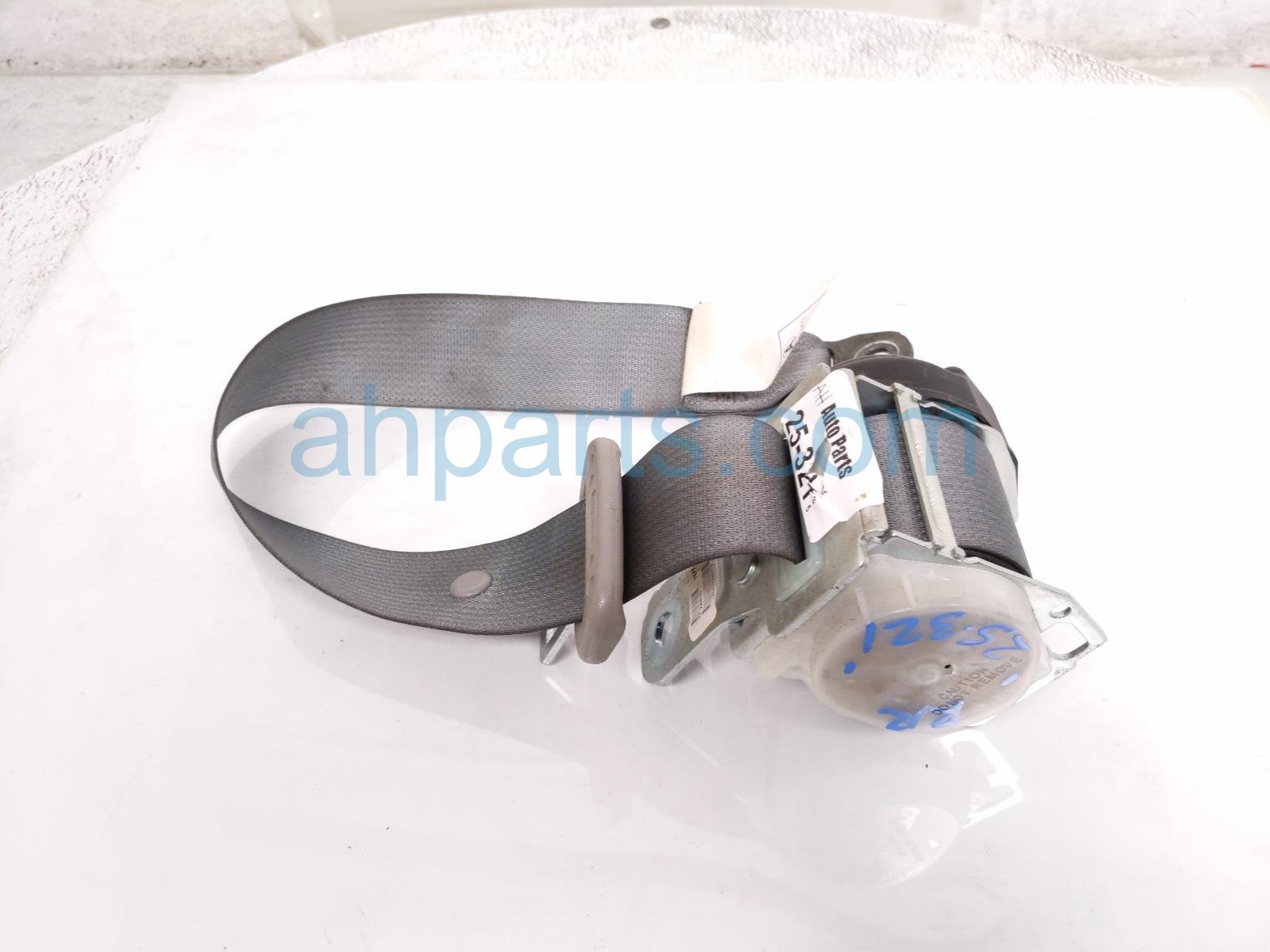 $75 Toyota REAR RH SEAT BELT - GRAY