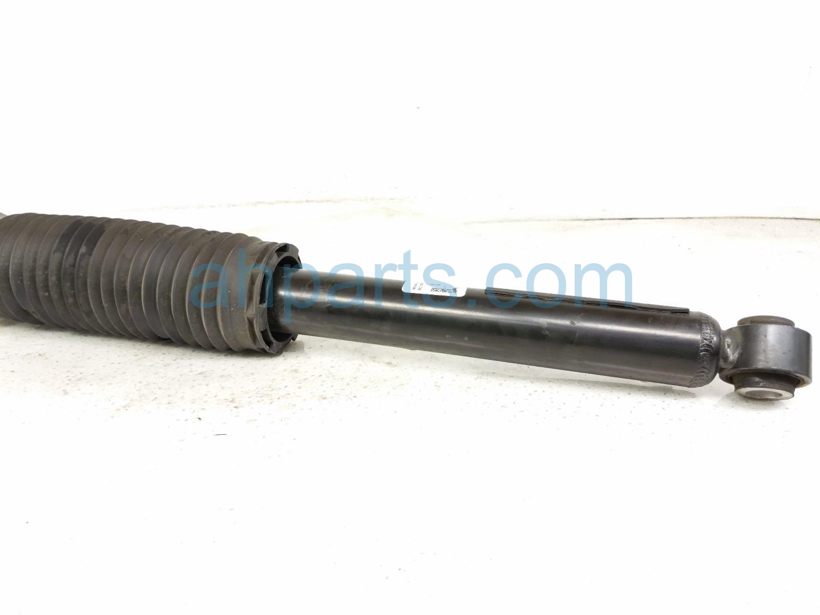 2025 Honda Pilot Strut / Spring / Rear Driver Shock Absorber 52446 T90 A52 Replacement 2025 Honda Pilot Strut / Spring / Rear Driver Shock Absorber 52446 T90 A52 Replacement thumbnail