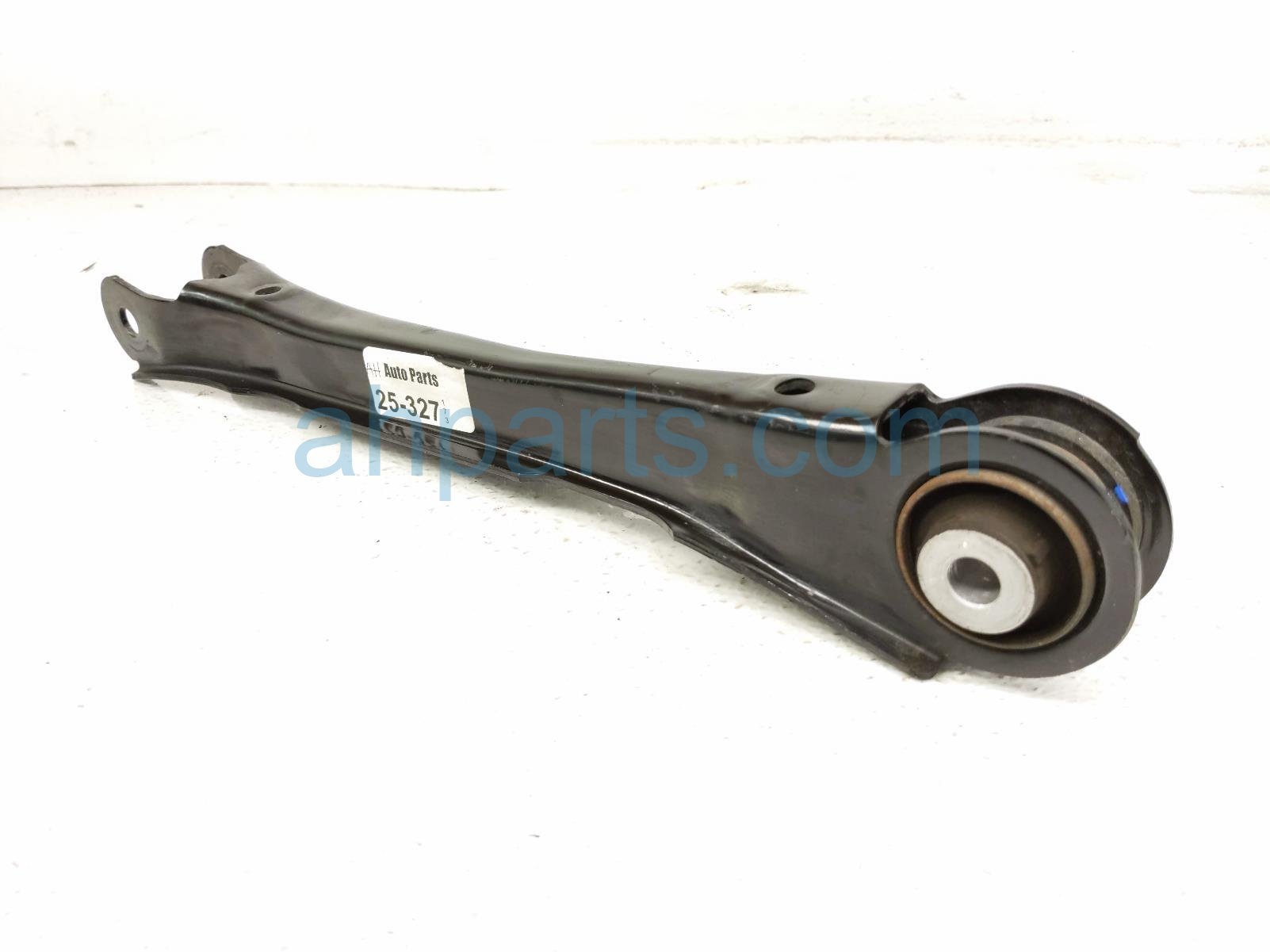 2025 Honda Pilot Rear Passenger Trailing Lower Control Arm 52370 TYA A01 Replacement 2025 Honda Pilot Rear Passenger Trailing Lower Control Arm 52370 TYA A01 Replacement thumbnail