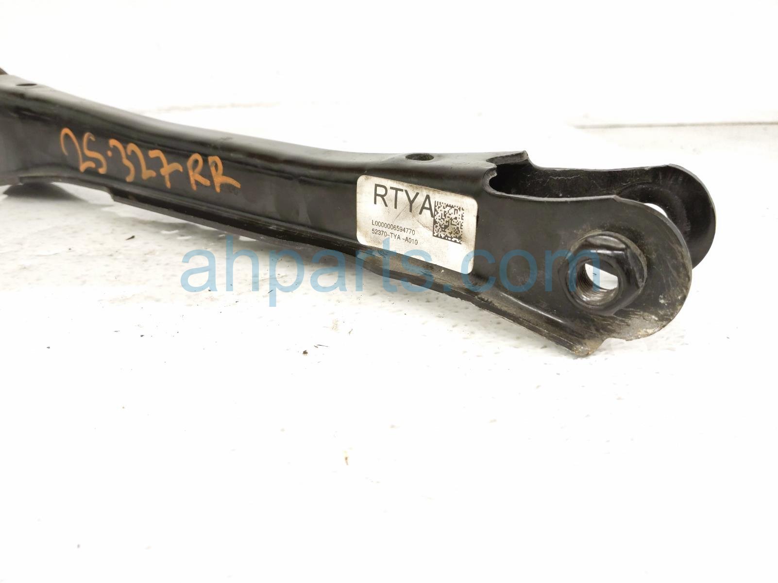 2025 Honda Pilot Rear Passenger Trailing Lower Control Arm 52370 TYA A01 Replacement 2025 Honda Pilot Rear Passenger Trailing Lower Control Arm 52370 TYA A01 Replacement thumbnail
